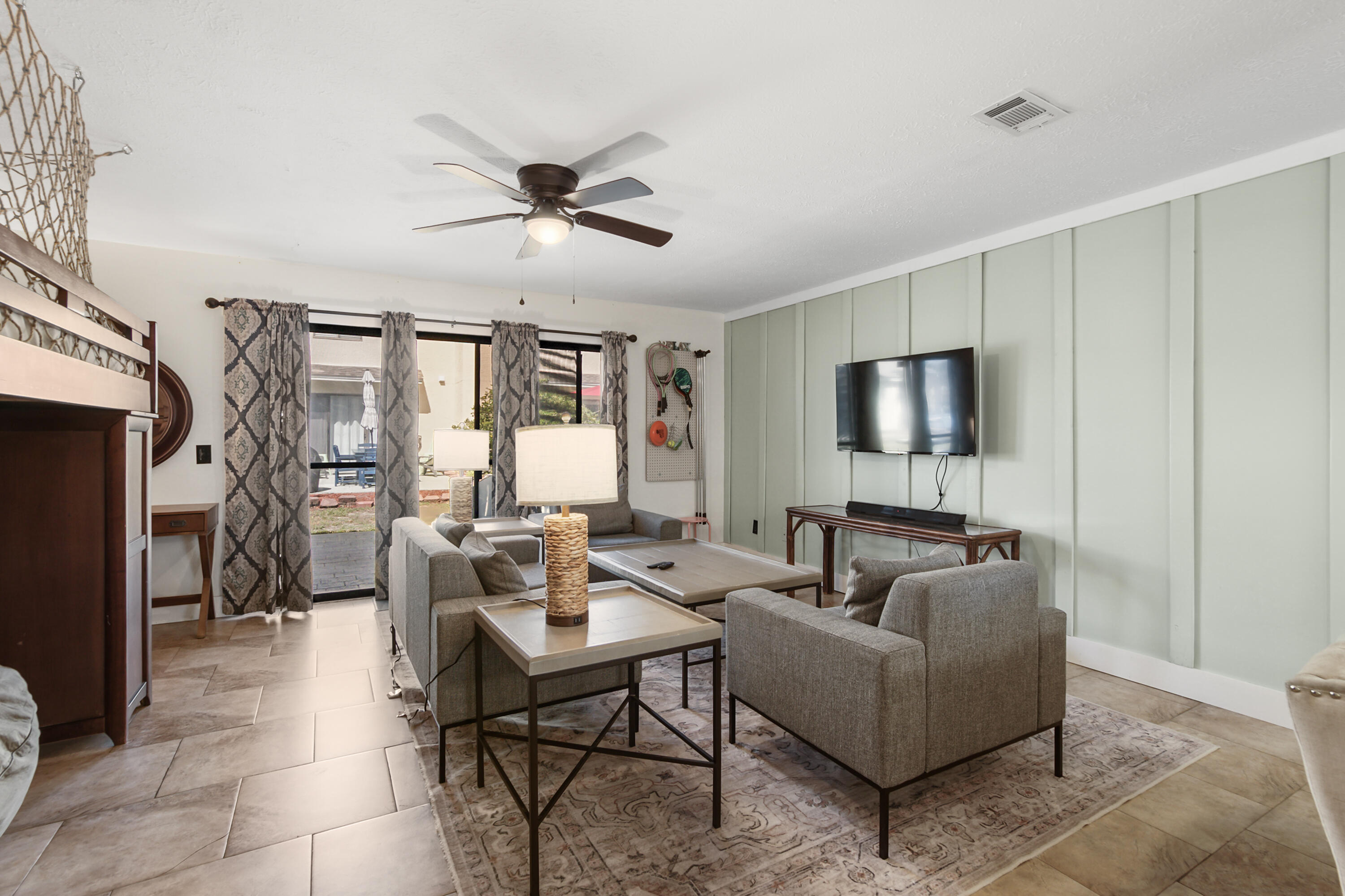 GULF HIGHLAND BEACH RESORT UNREC - Residential