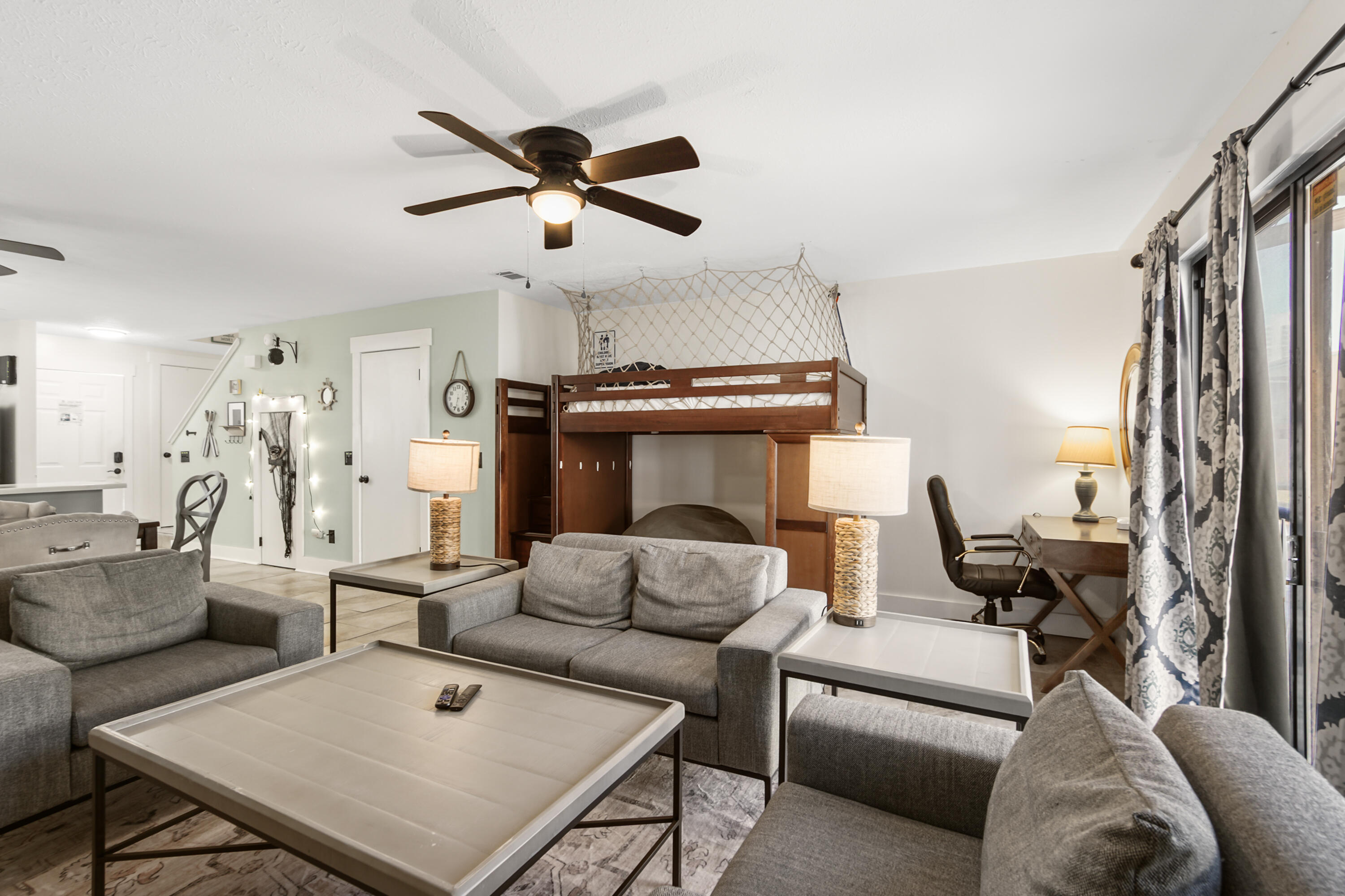 GULF HIGHLAND BEACH RESORT UNREC - Residential