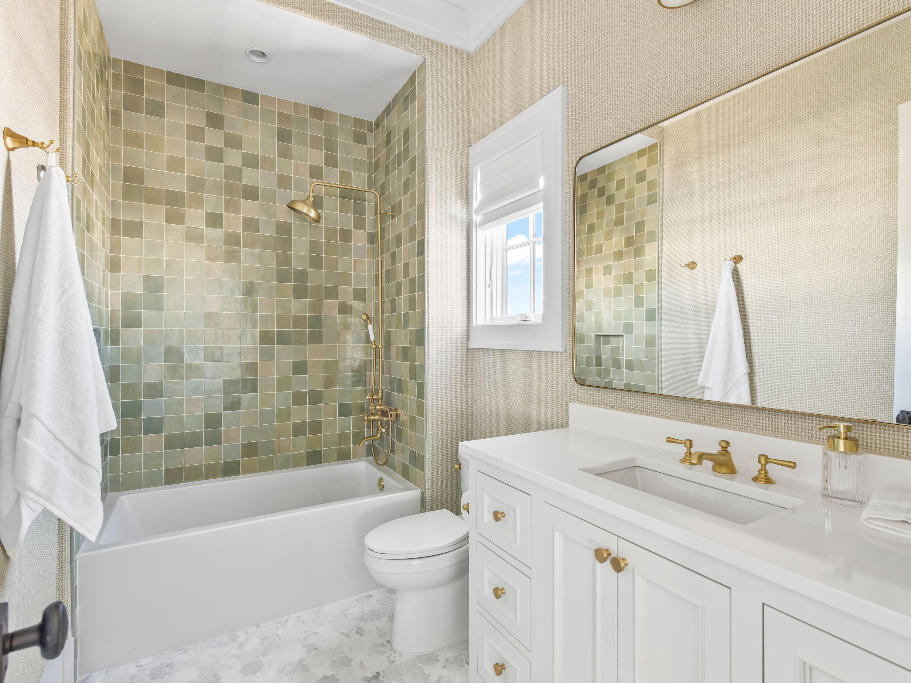 Lupin Beach - Residential