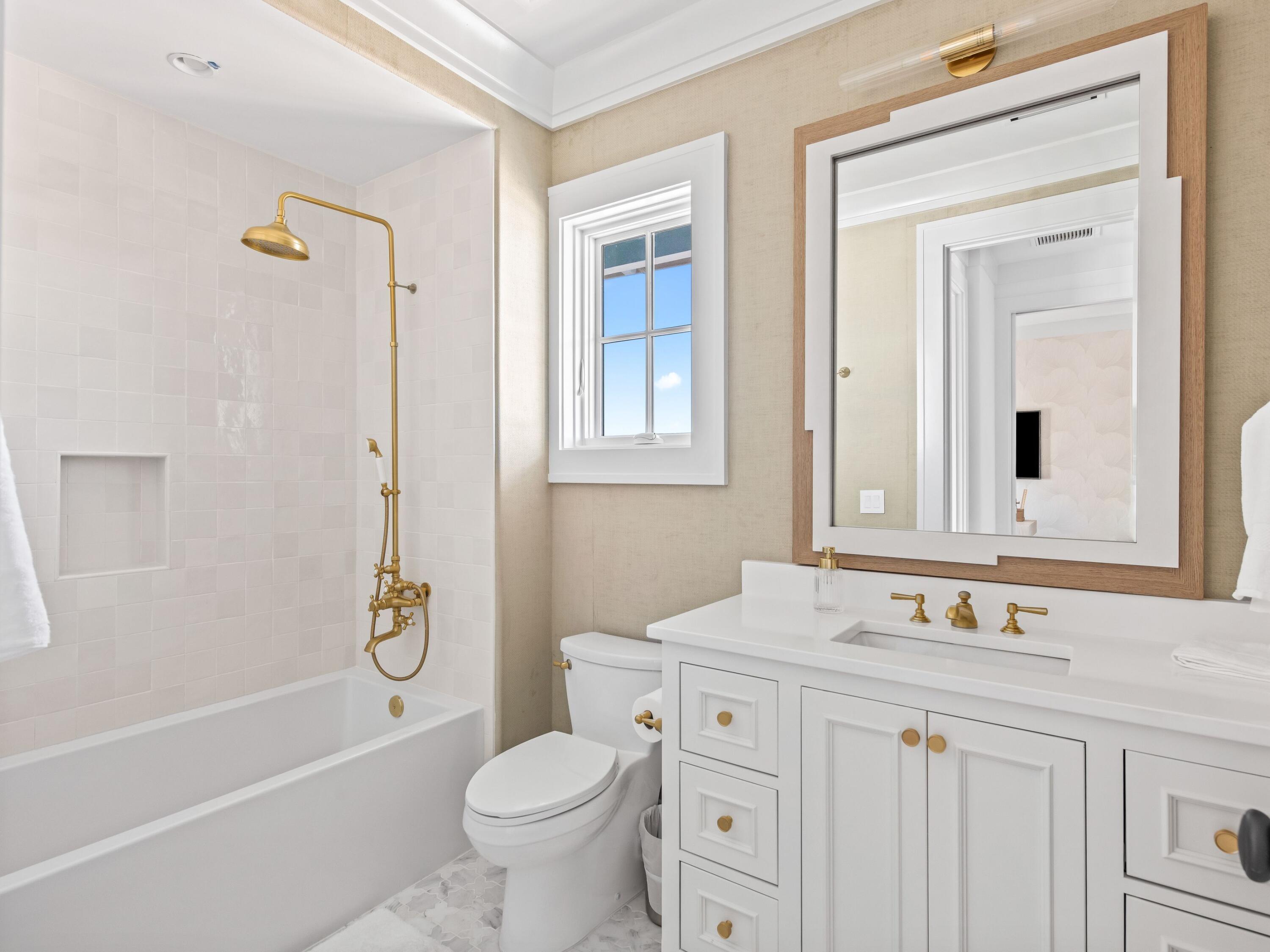 Lupin Beach - Residential