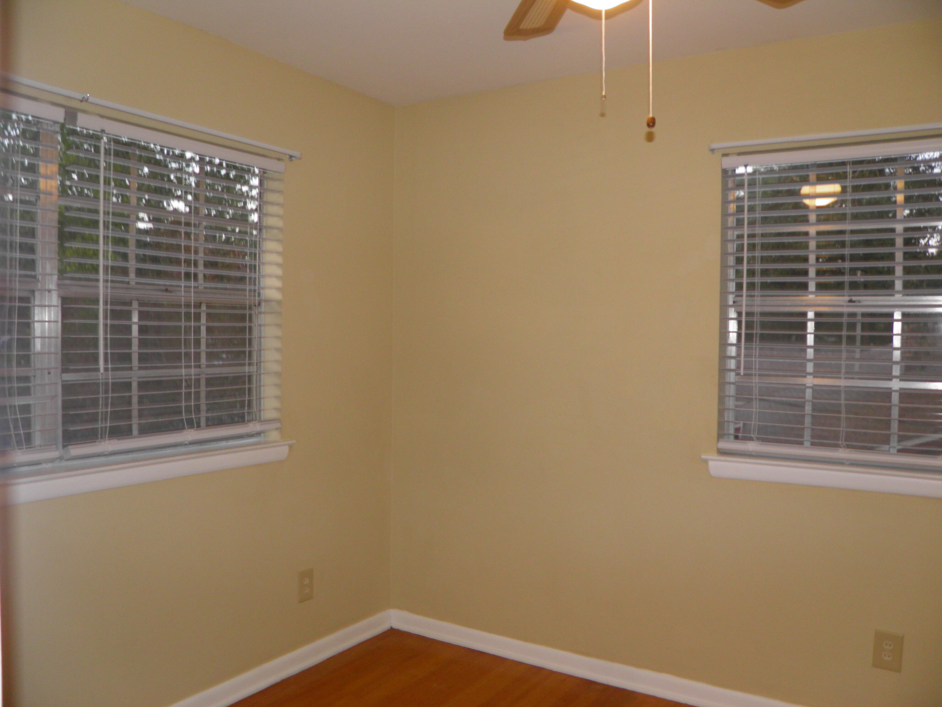 COLONY ESTATES - Residential Lease