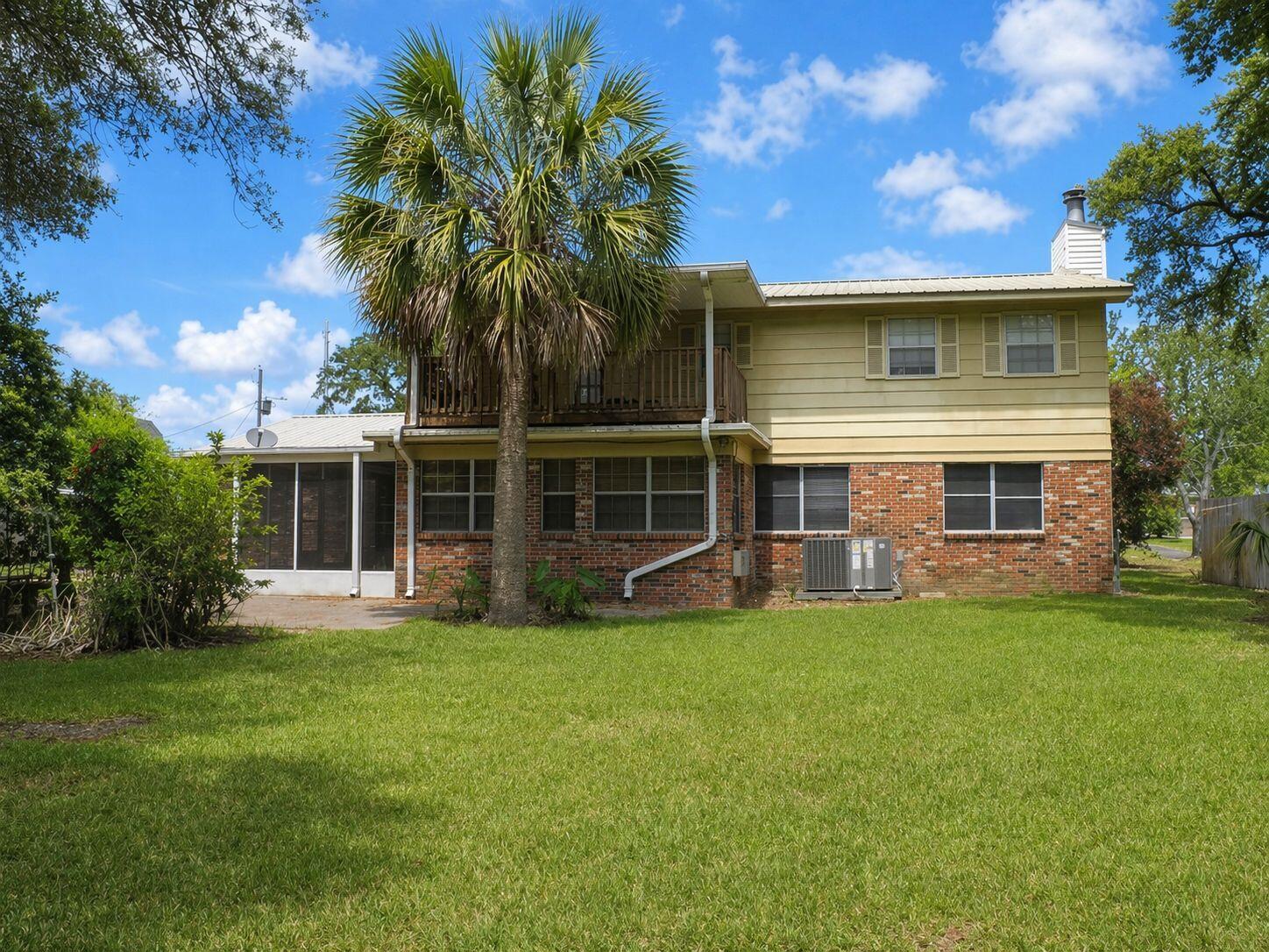 COLONY ESTATES - Residential Lease