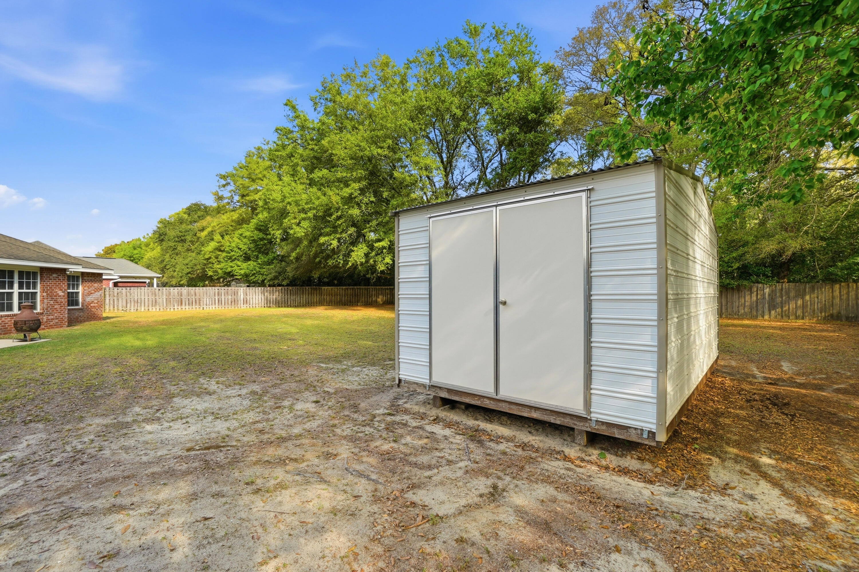 LEE FARM - Residential
