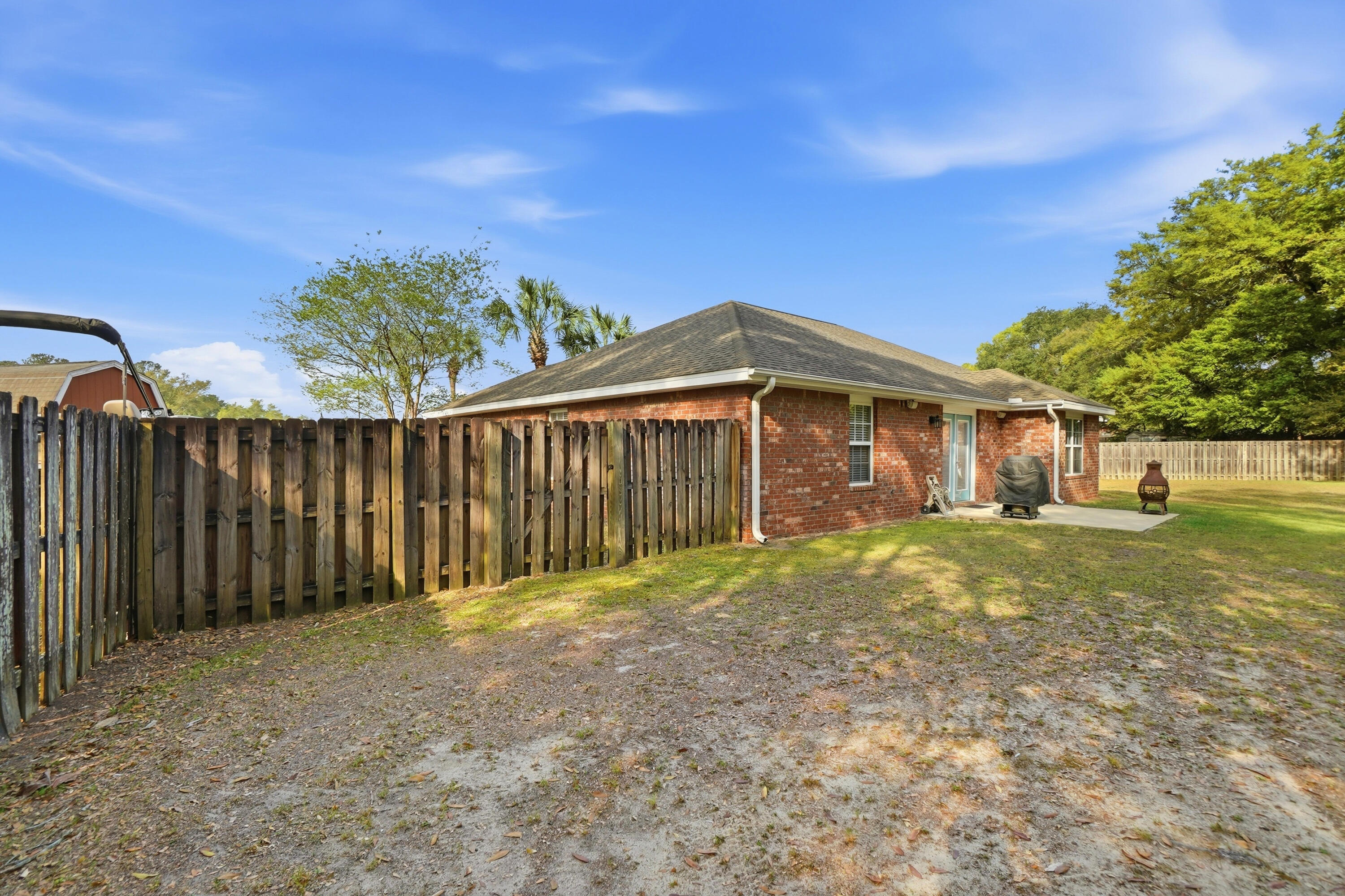 LEE FARM - Residential