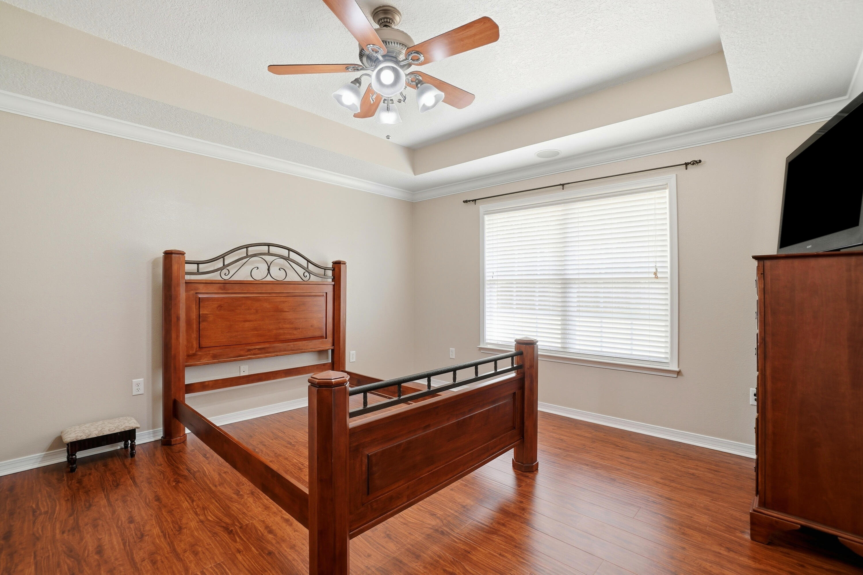 LEE FARM - Residential