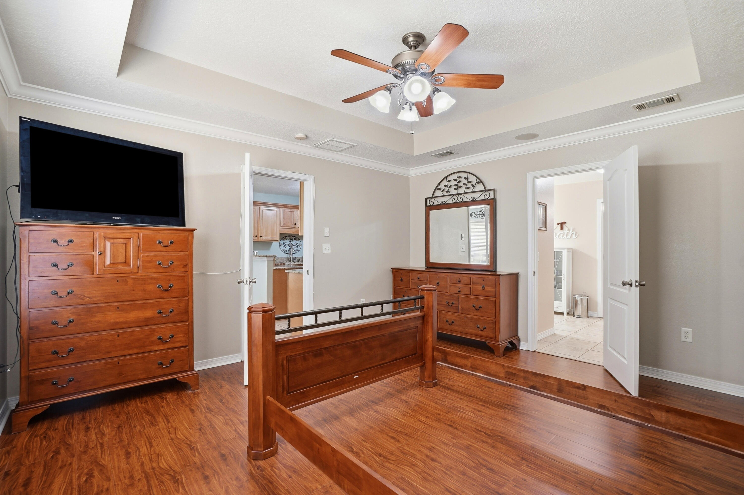 LEE FARM - Residential