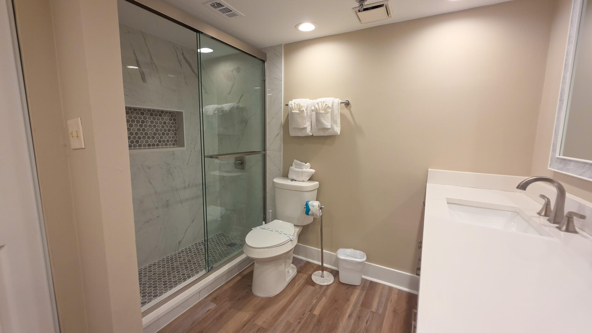 BREAKERS OF FWB PH 1 - Residential