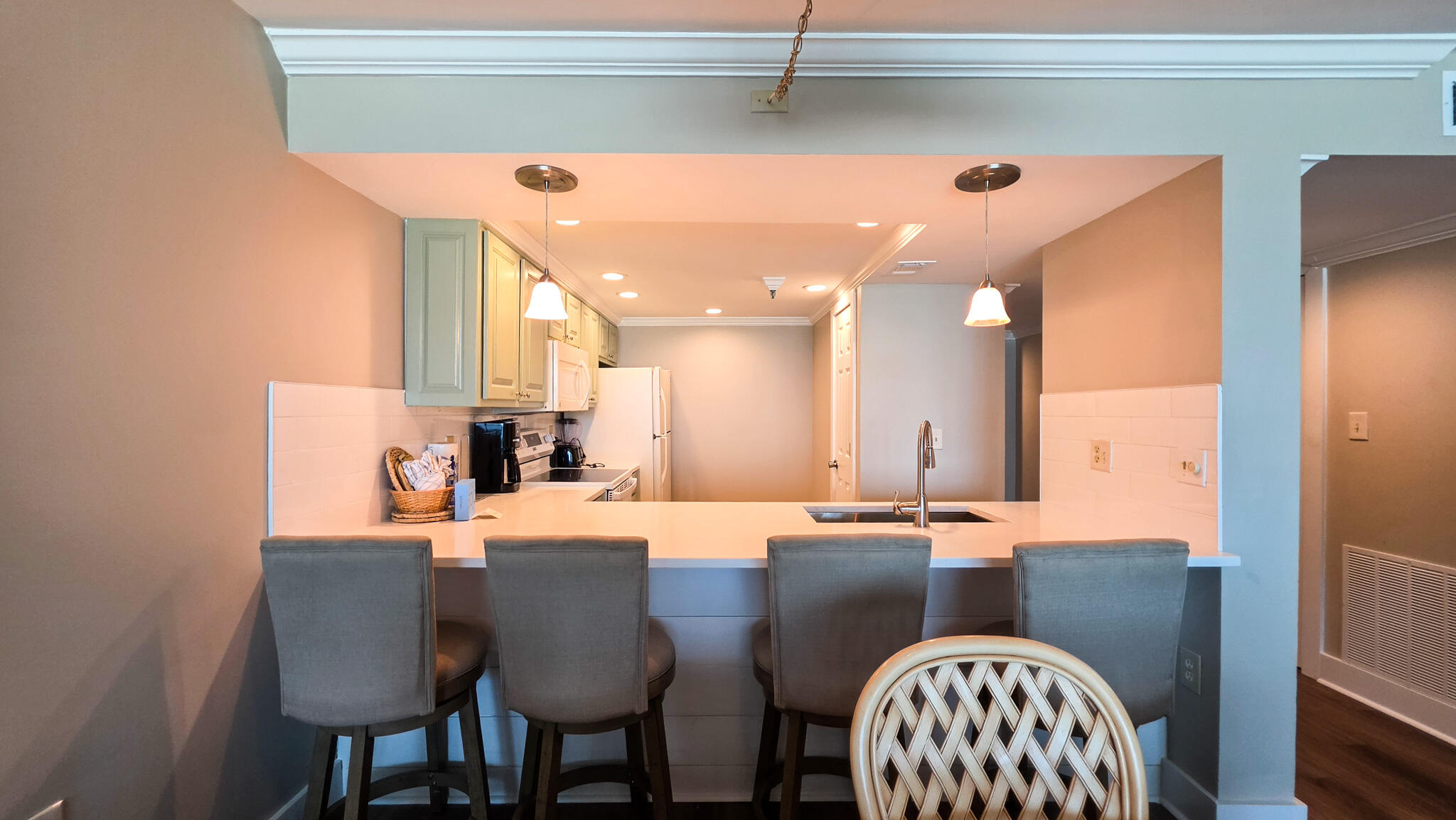 BREAKERS OF FWB PH 1 - Residential