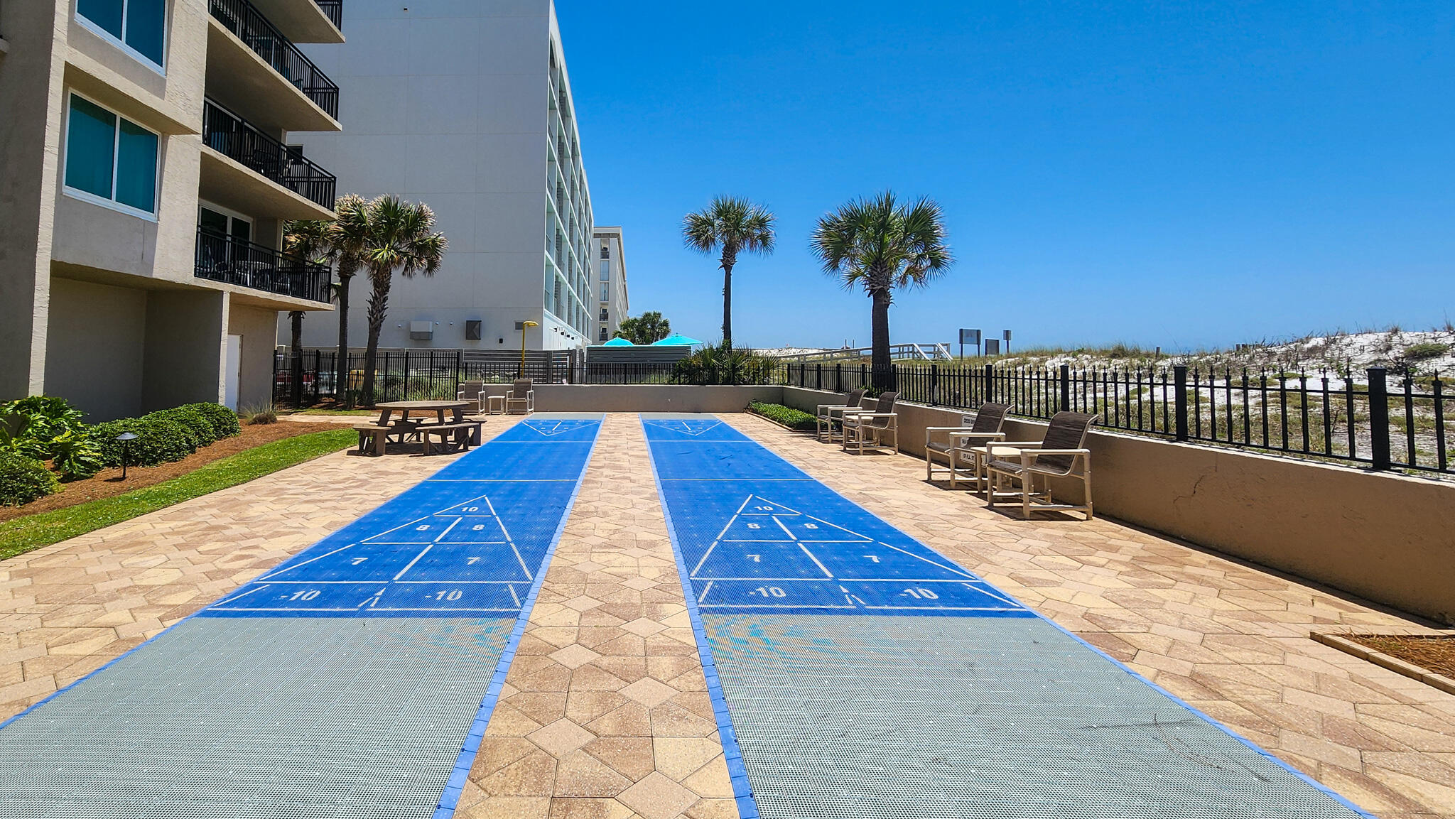 BREAKERS OF FWB PH 1 - Residential