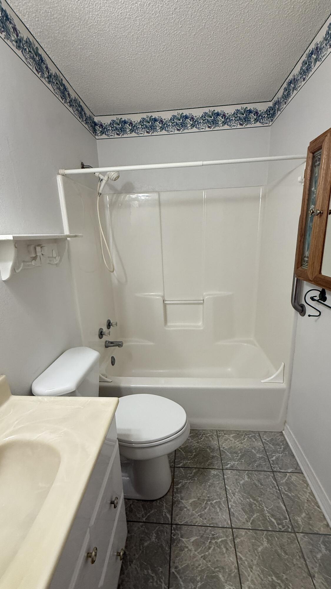 ORION LAKE - Residential