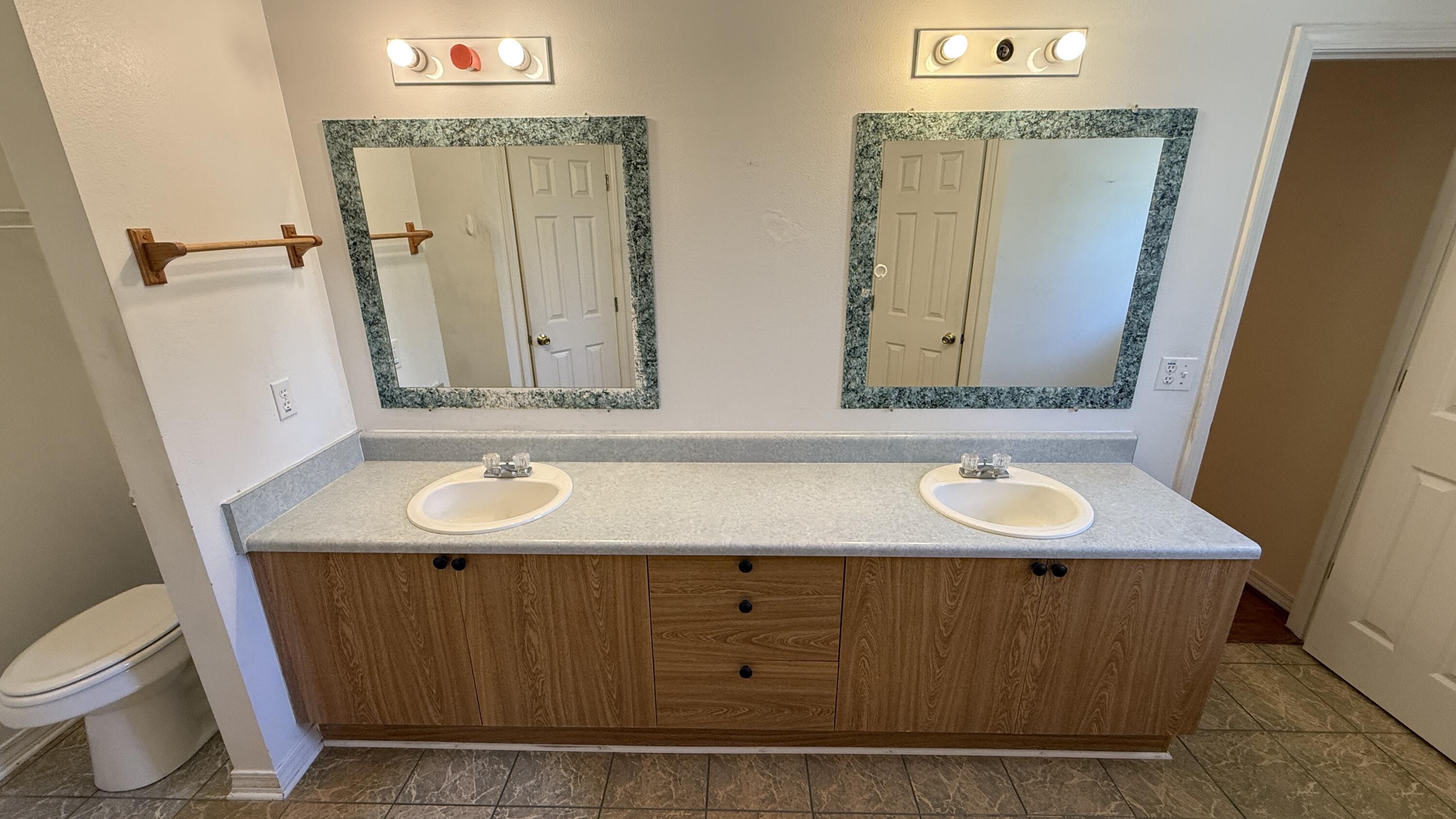 ORION LAKE - Residential