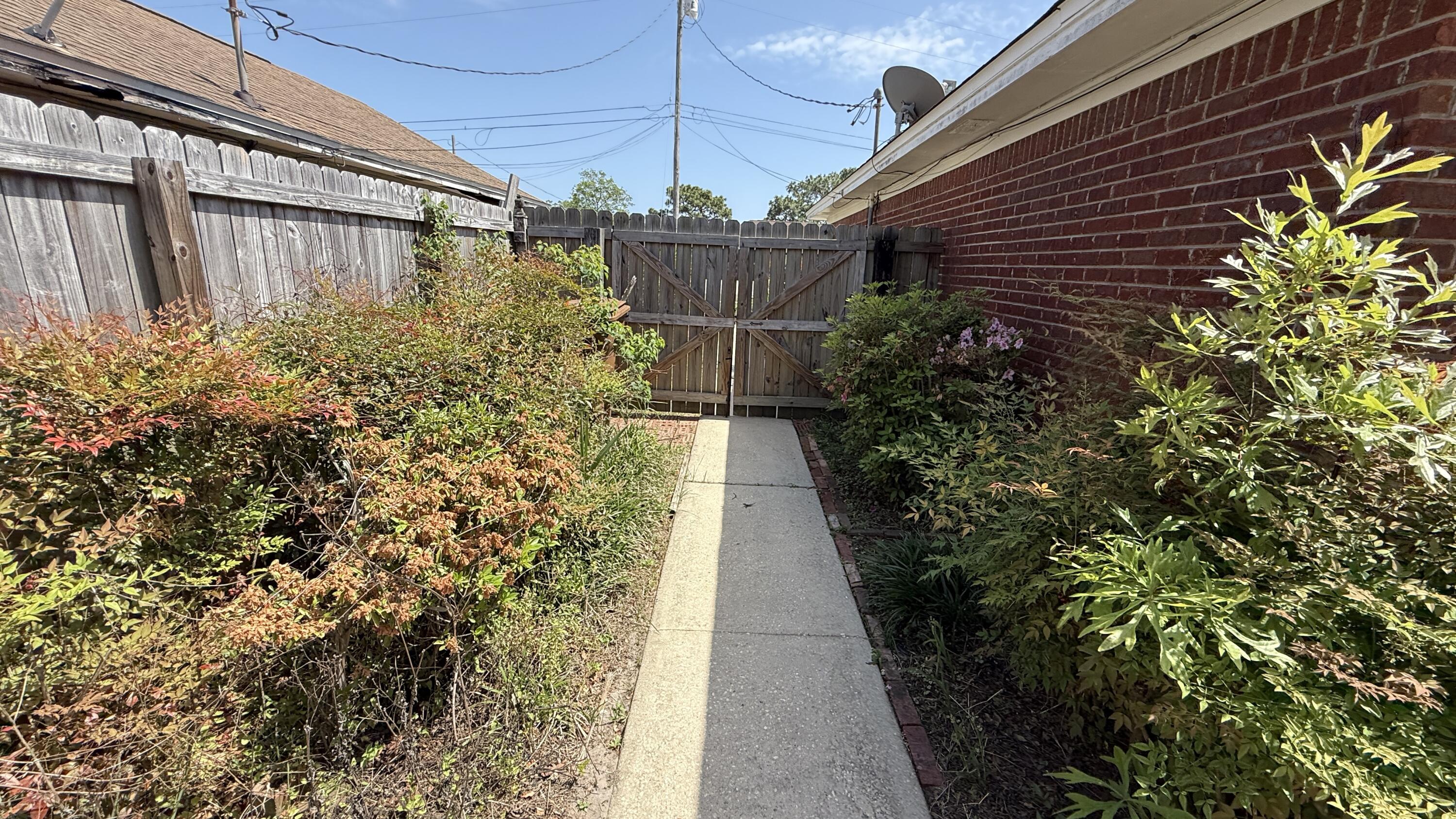 ORION LAKE - Residential