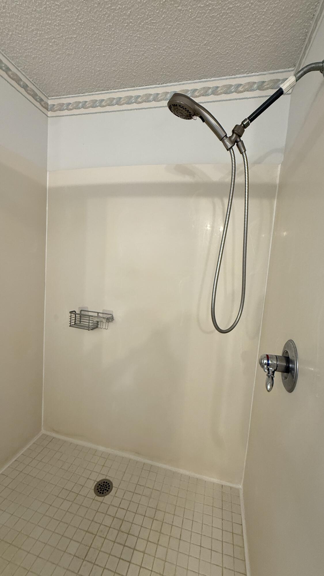 ORION LAKE - Residential