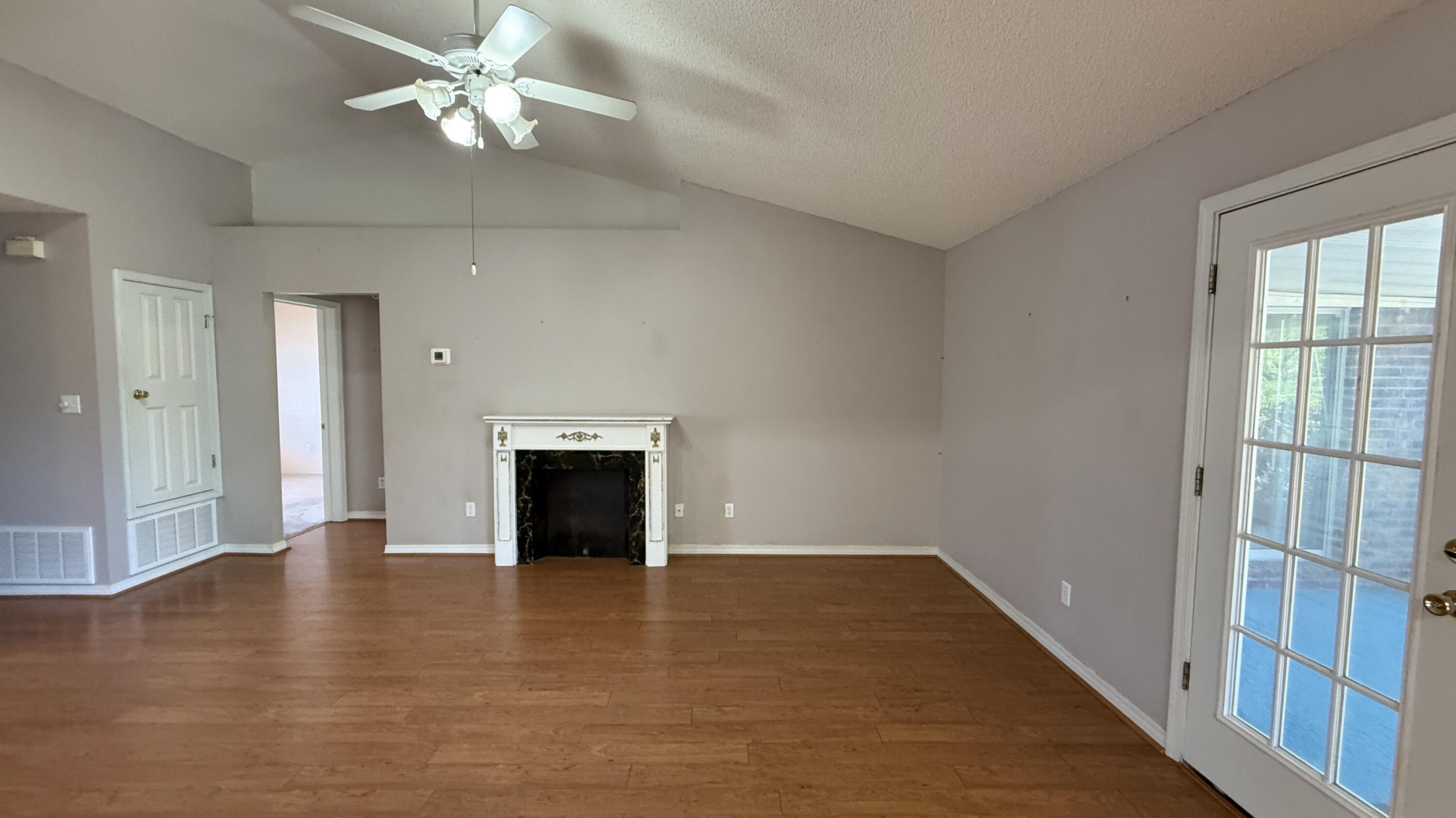 ORION LAKE - Residential