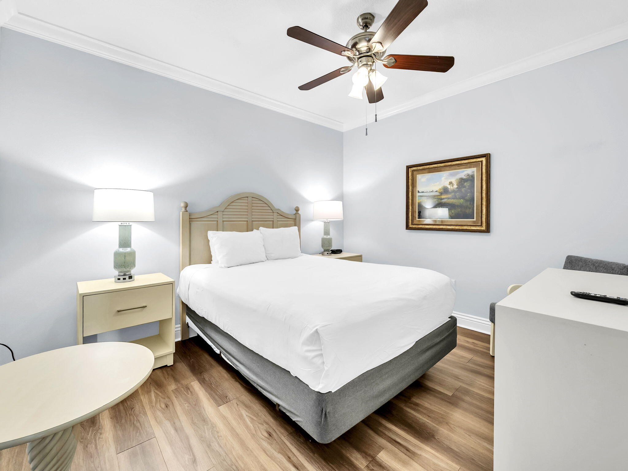 EMERALD GRANDE - Residential