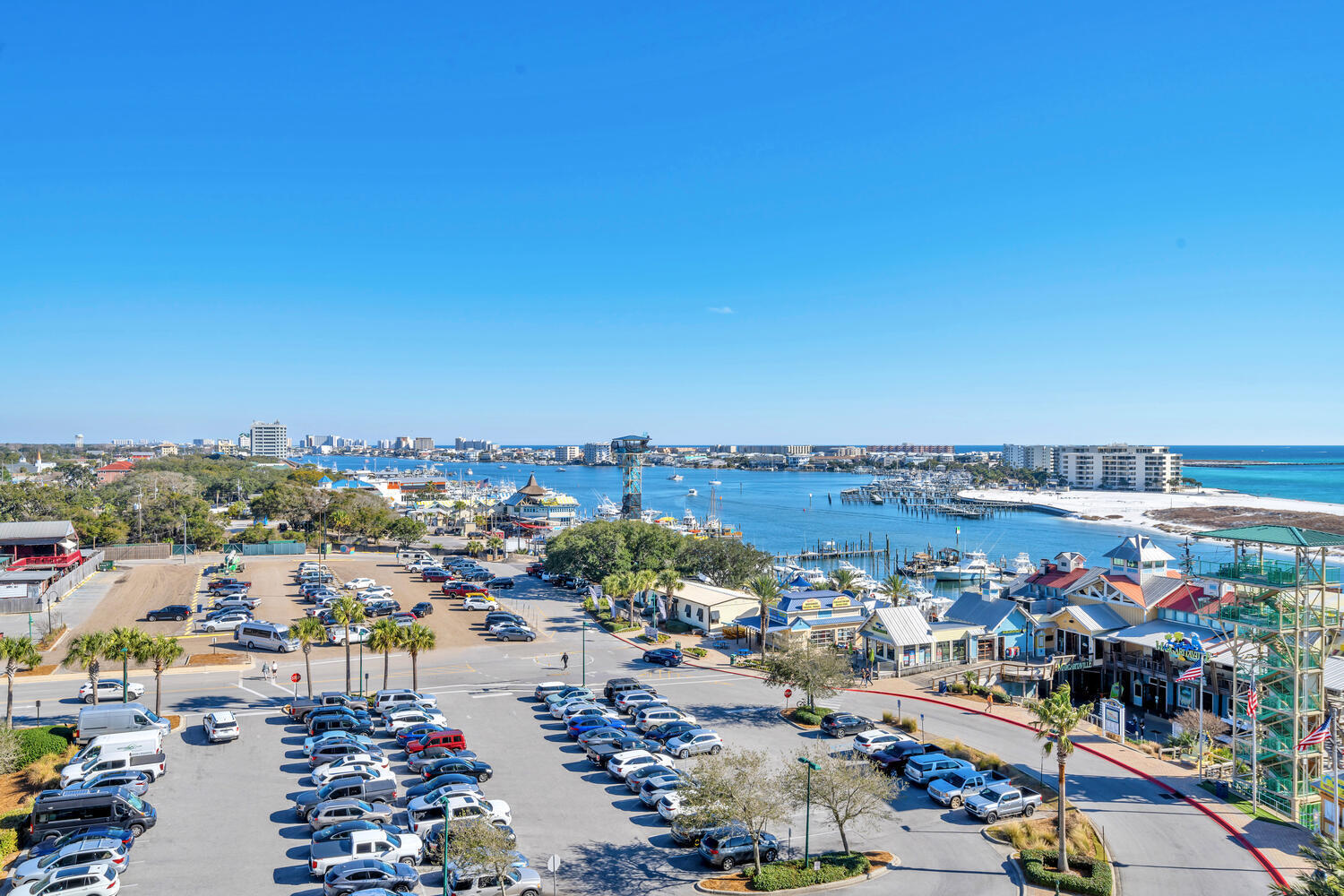 EMERALD GRANDE - Residential