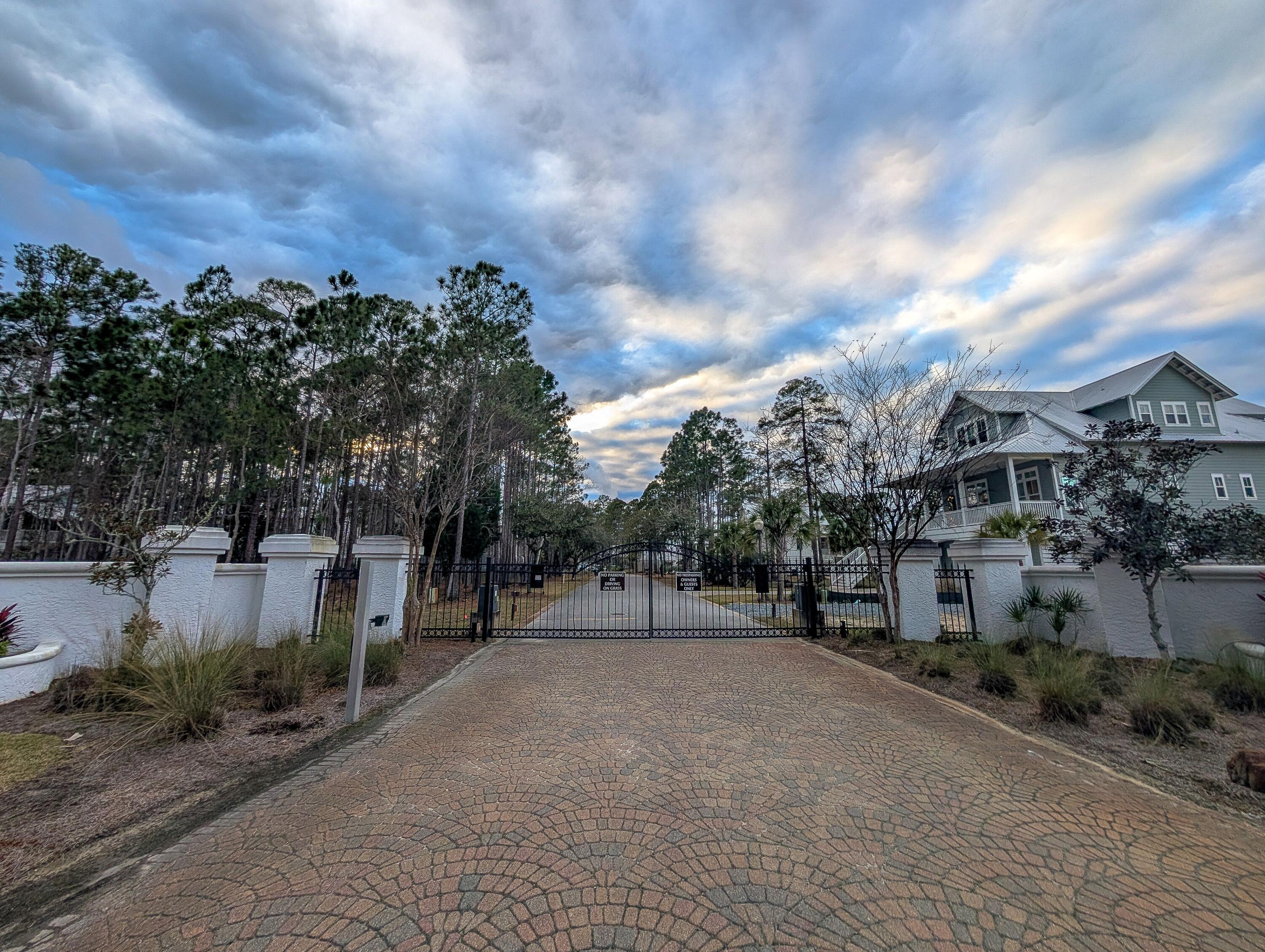 CESSNA LANDING - Land