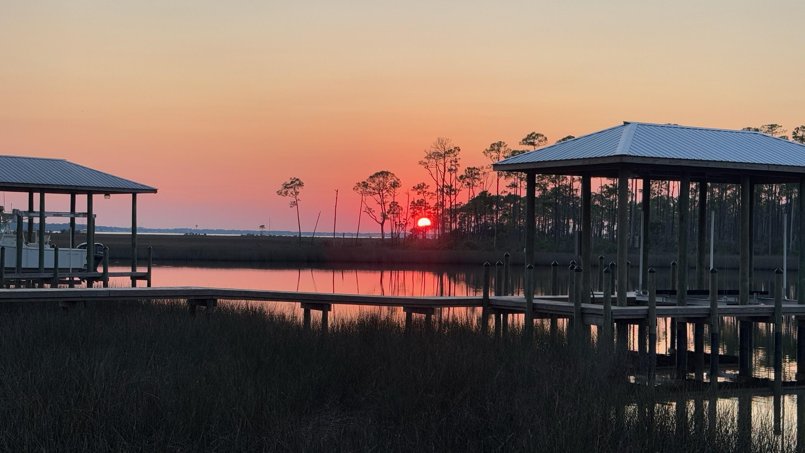 CESSNA LANDING - Land