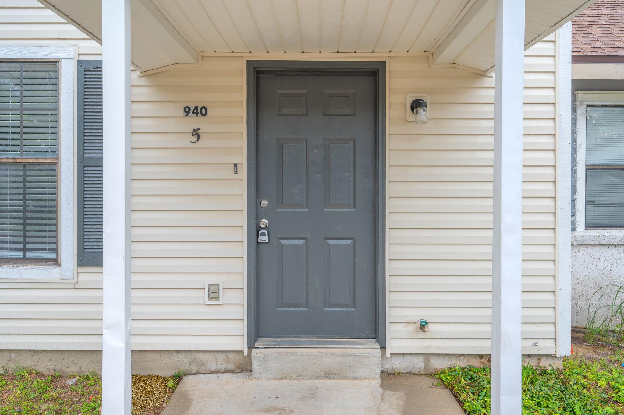 940 Central Avenue UNIT 05