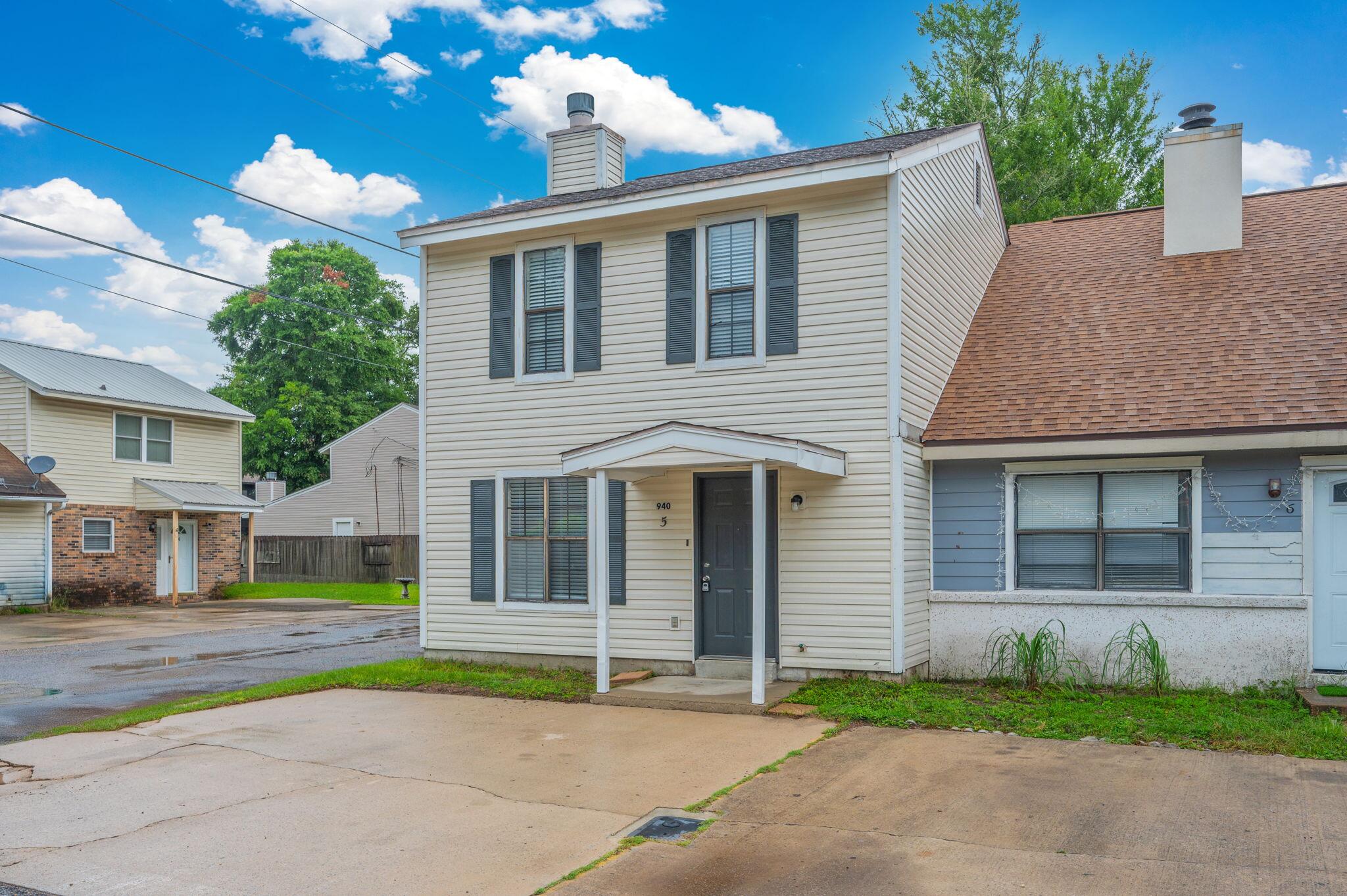 940 Central Avenue UNIT 05