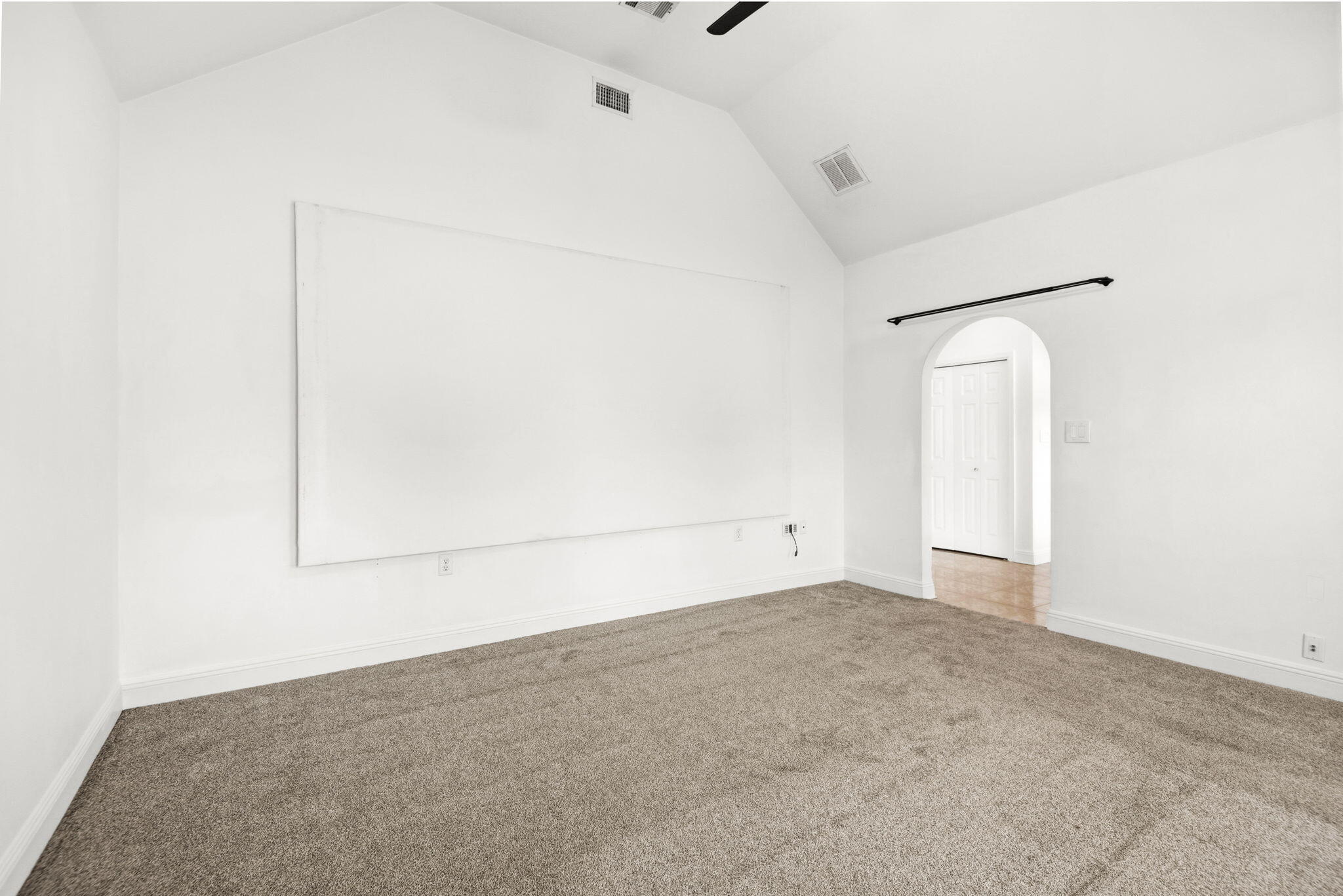 LAKE LORRAINE ESTATES - Residential