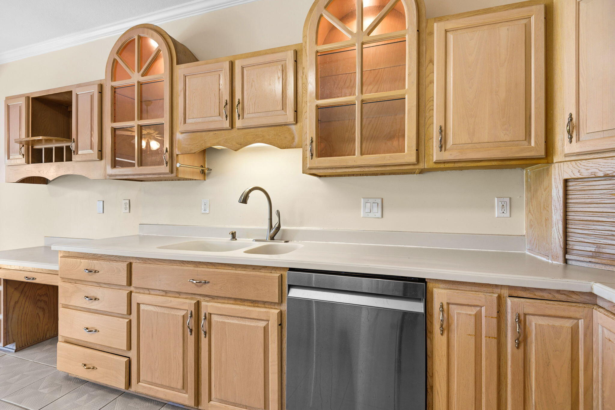 LAKE LORRAINE ESTATES - Residential