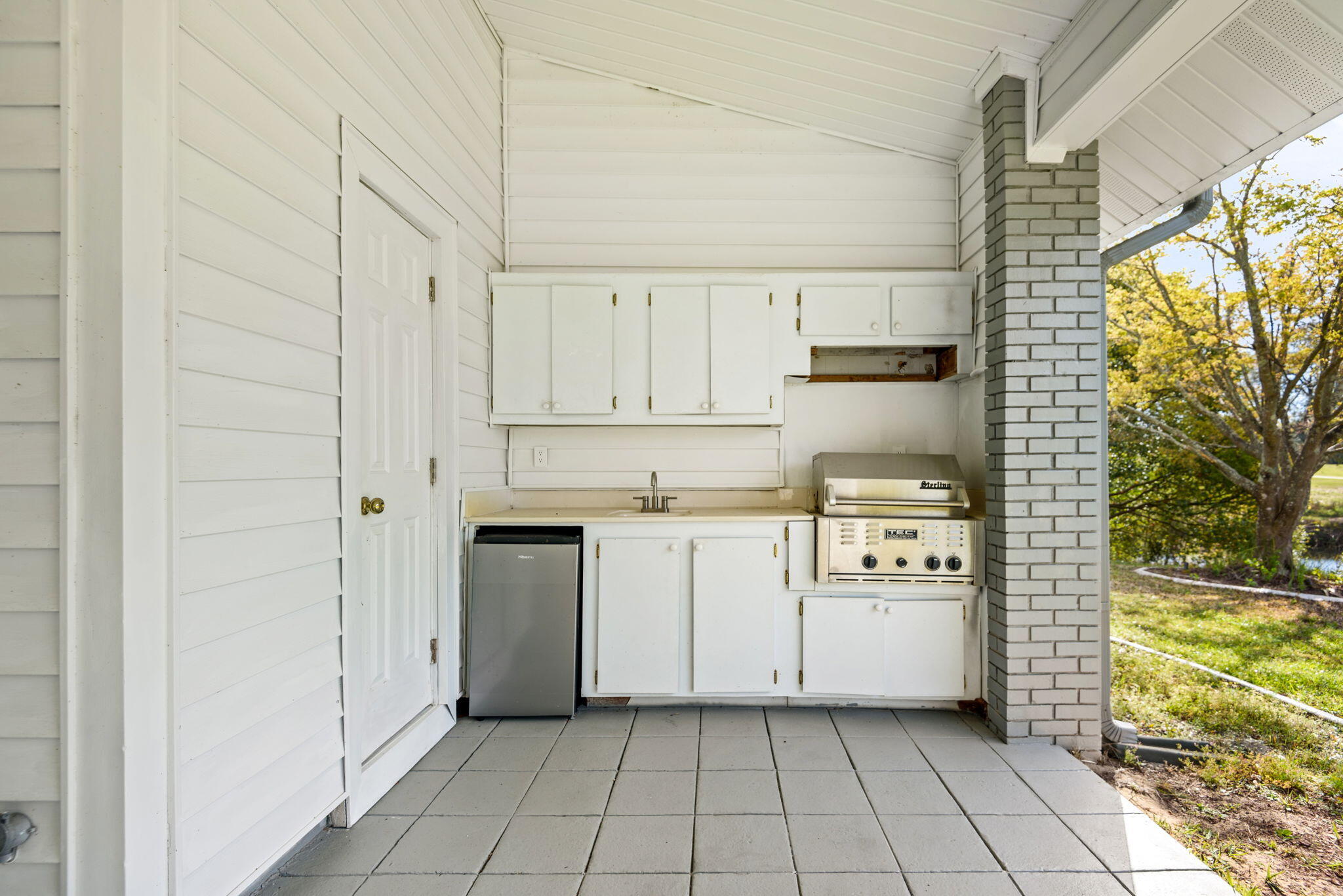 LAKE LORRAINE ESTATES - Residential