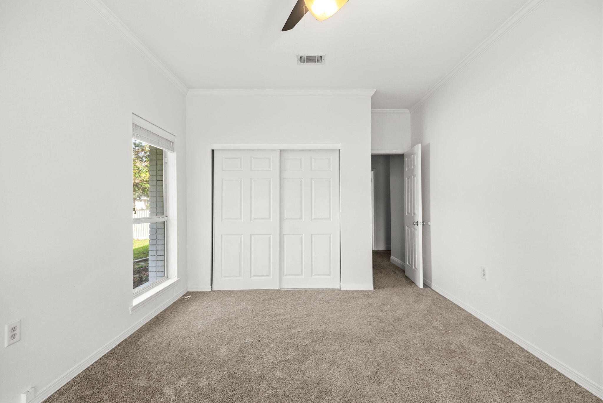 LAKE LORRAINE ESTATES - Residential