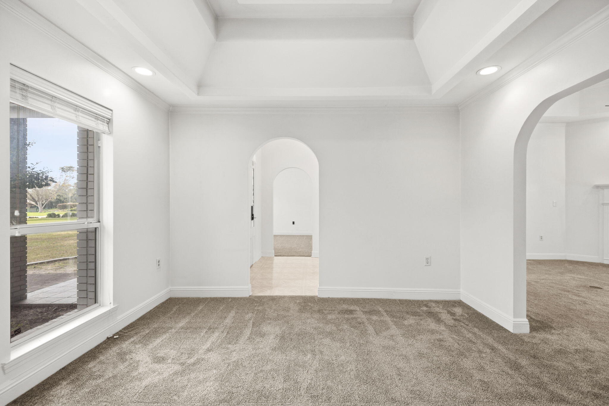 LAKE LORRAINE ESTATES - Residential