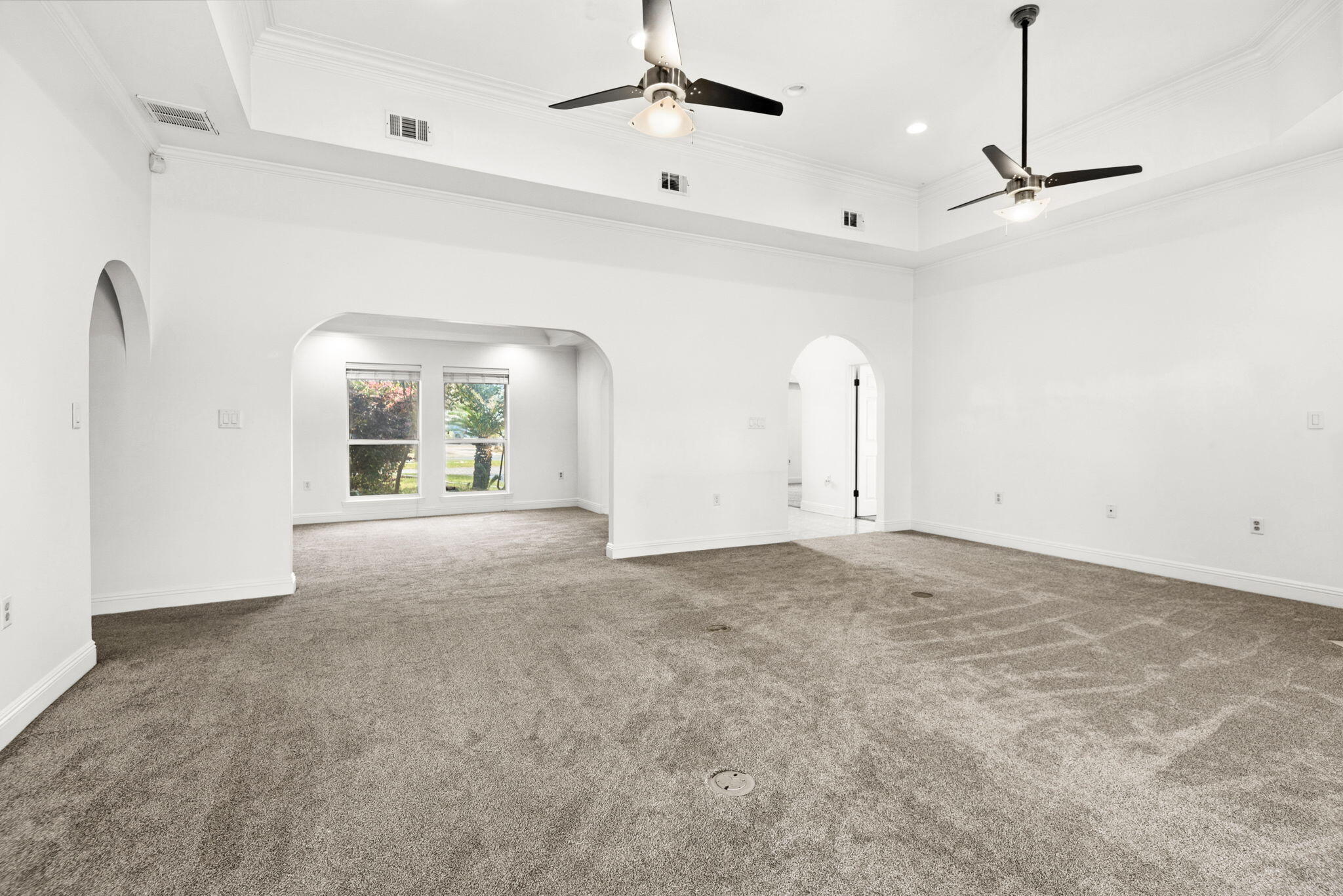 LAKE LORRAINE ESTATES - Residential