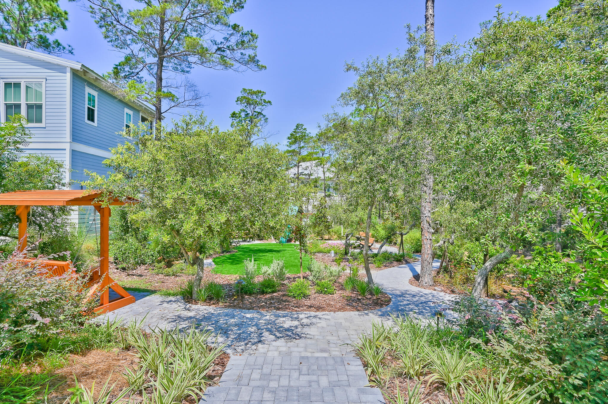 LAKESIDE AT BLUE MOUNTAIN BEACH - Land