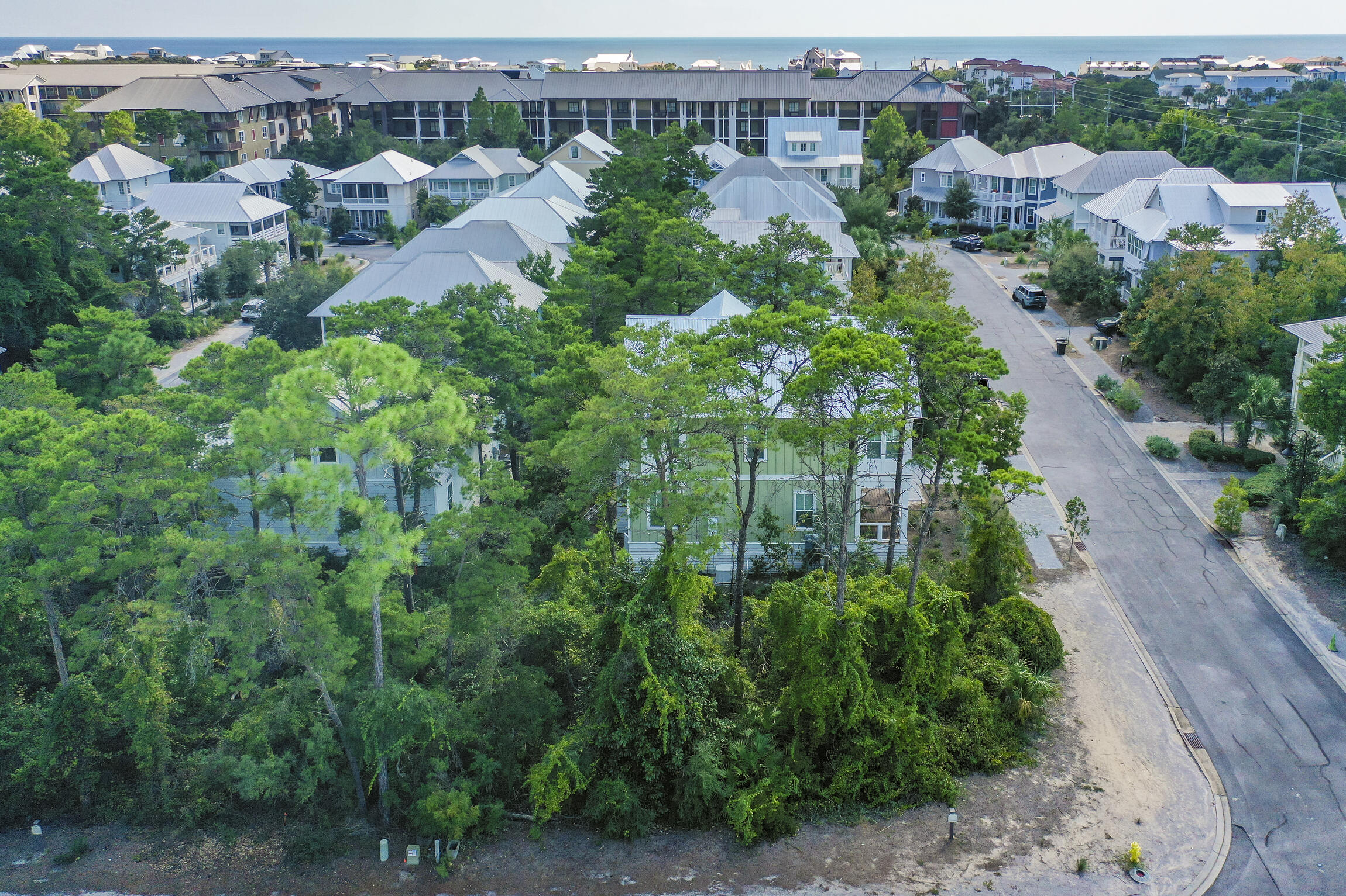 LAKESIDE AT BLUE MOUNTAIN BEACH - Land