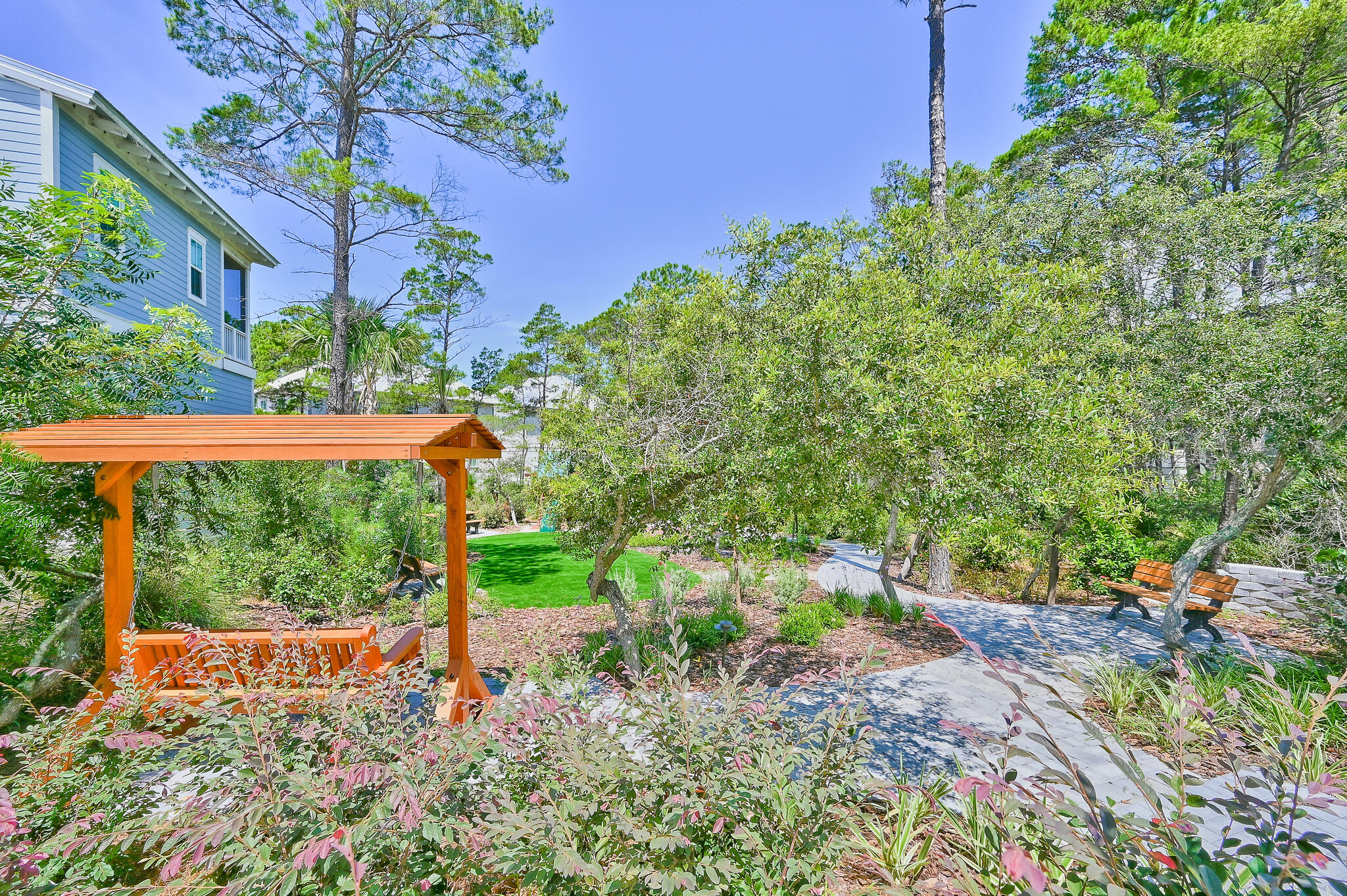 LAKESIDE AT BLUE MOUNTAIN BEACH - Land