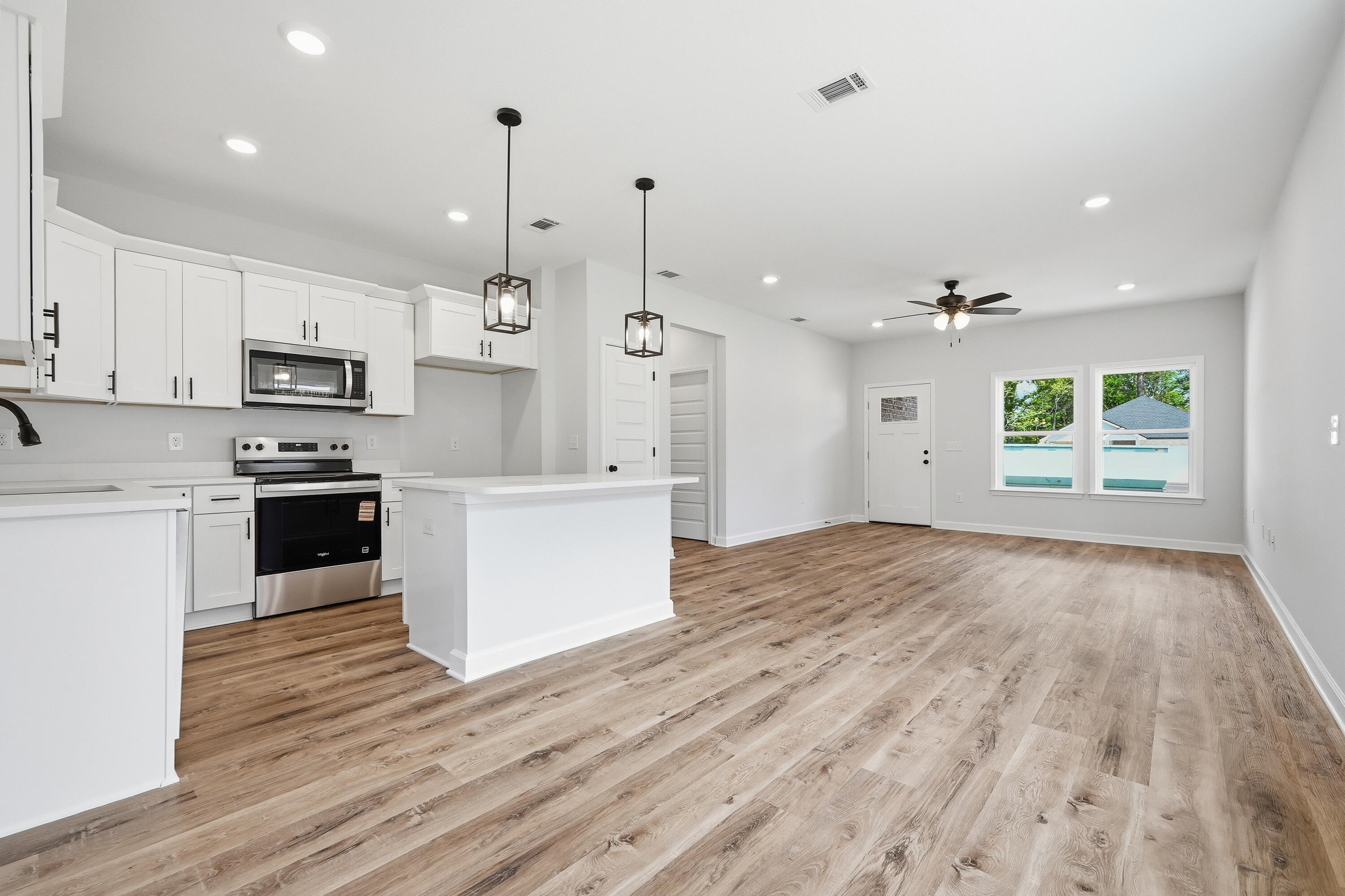 BARTON'S BEND - Residential