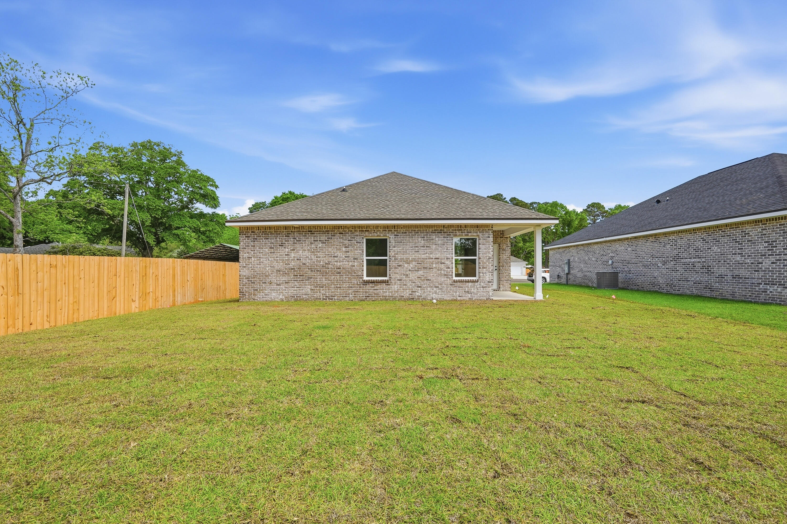 BARTON'S BEND - Residential