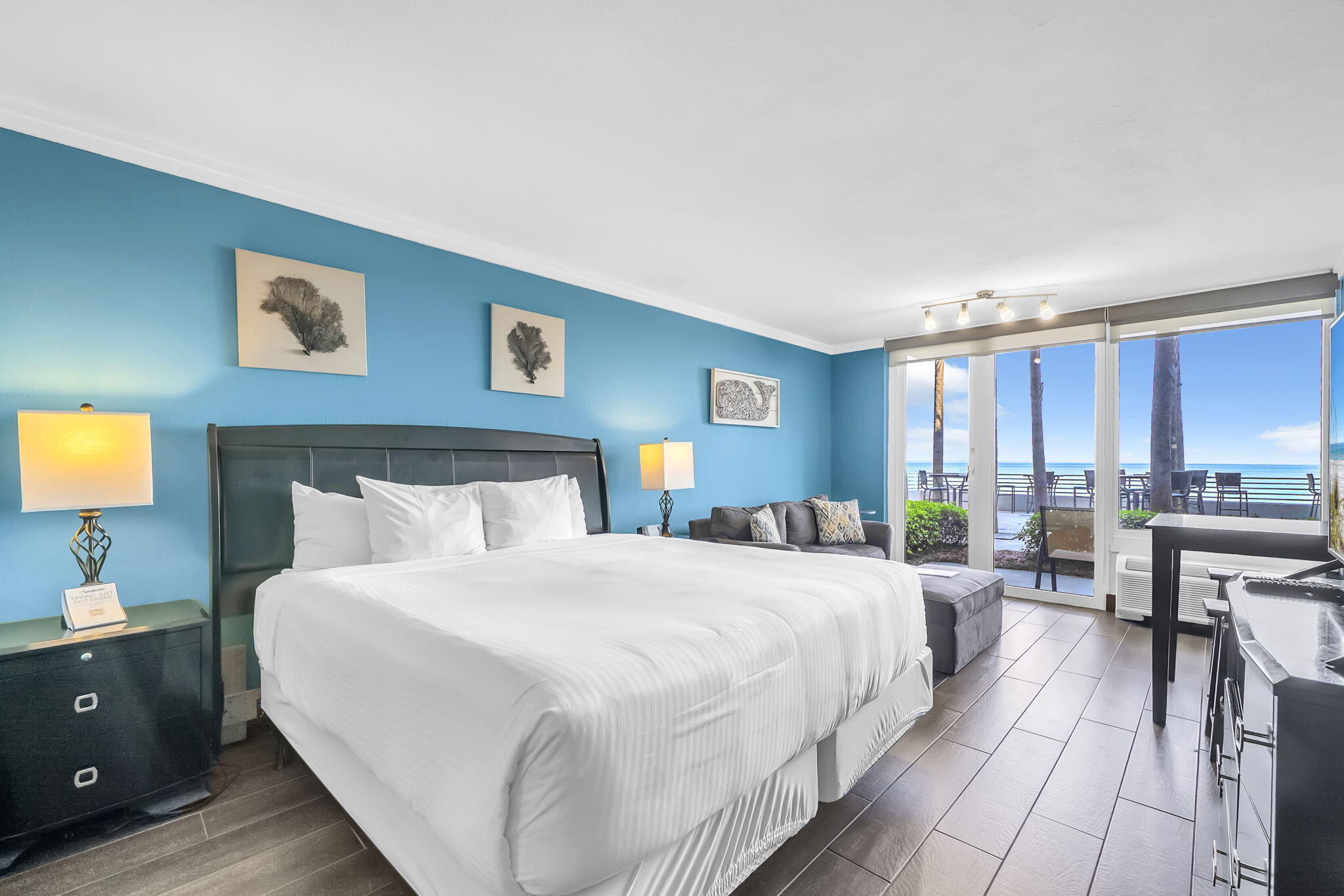 BAYSIDE CONDO SANDESTIN - Residential