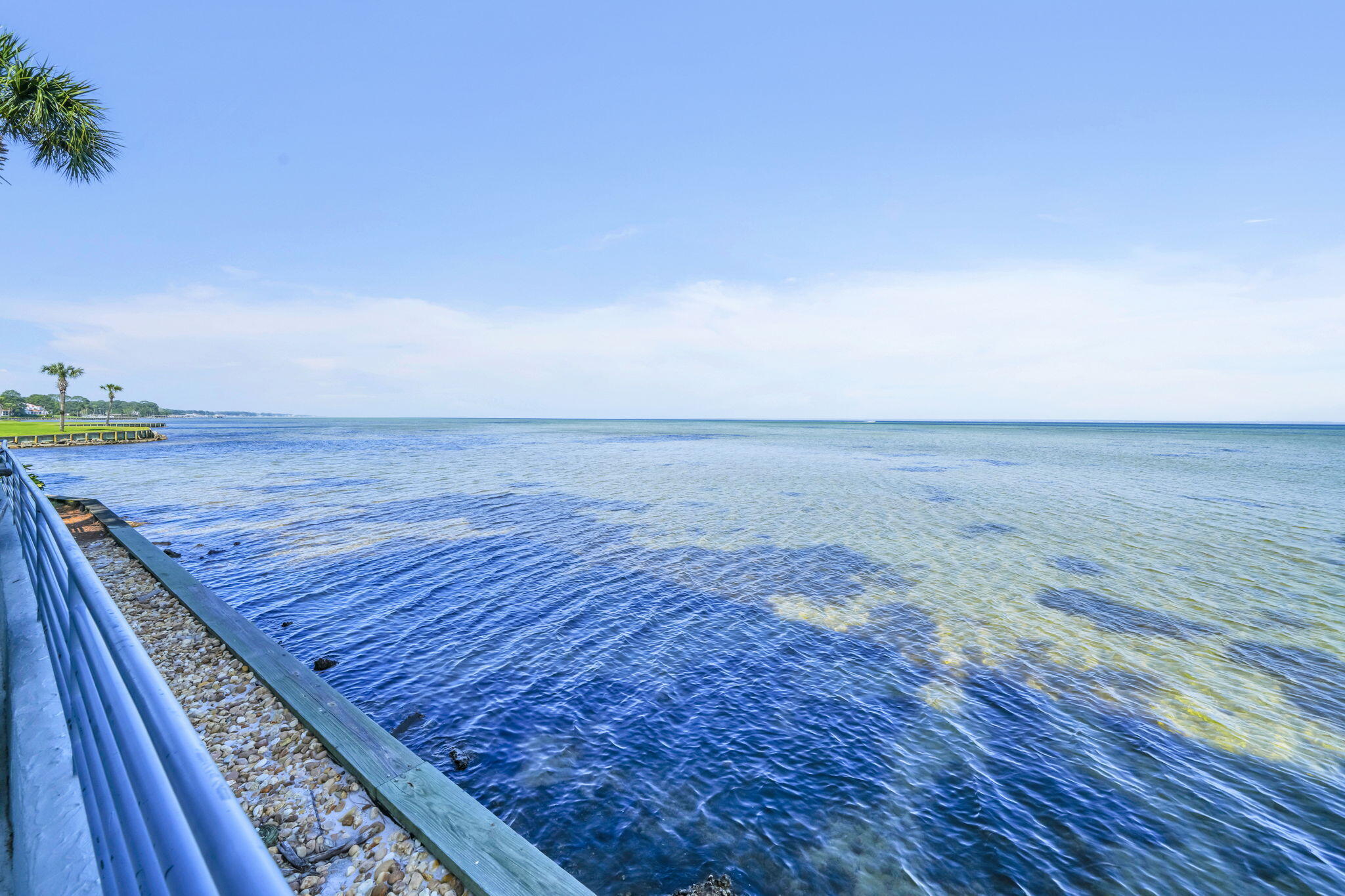 BAYSIDE CONDO SANDESTIN - Residential