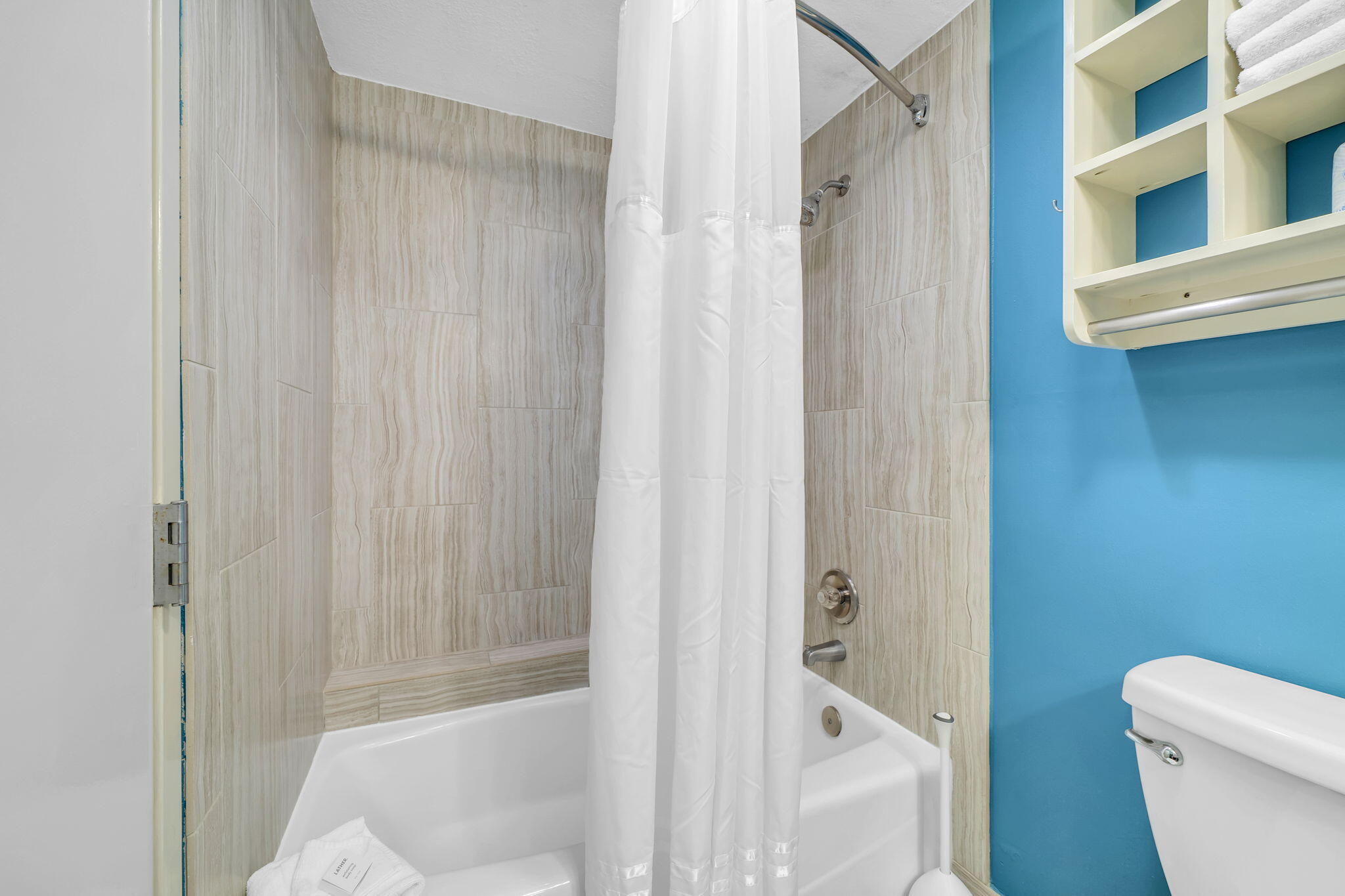 BAYSIDE CONDO SANDESTIN - Residential