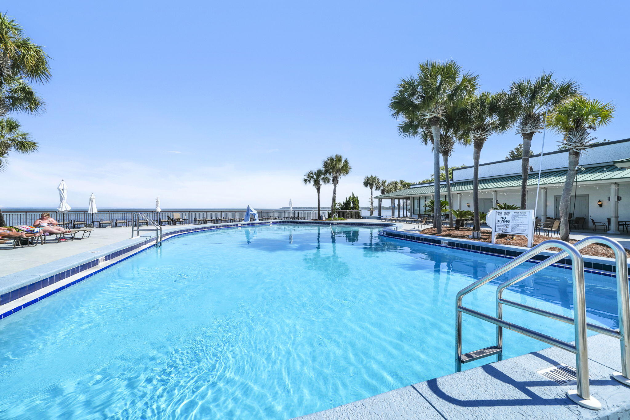 BAYSIDE CONDO SANDESTIN - Residential