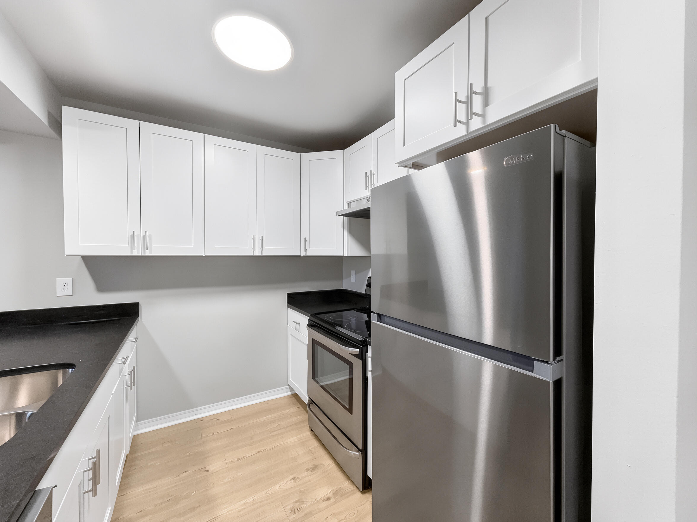 LANDVIEW ESTATES - Residential Lease