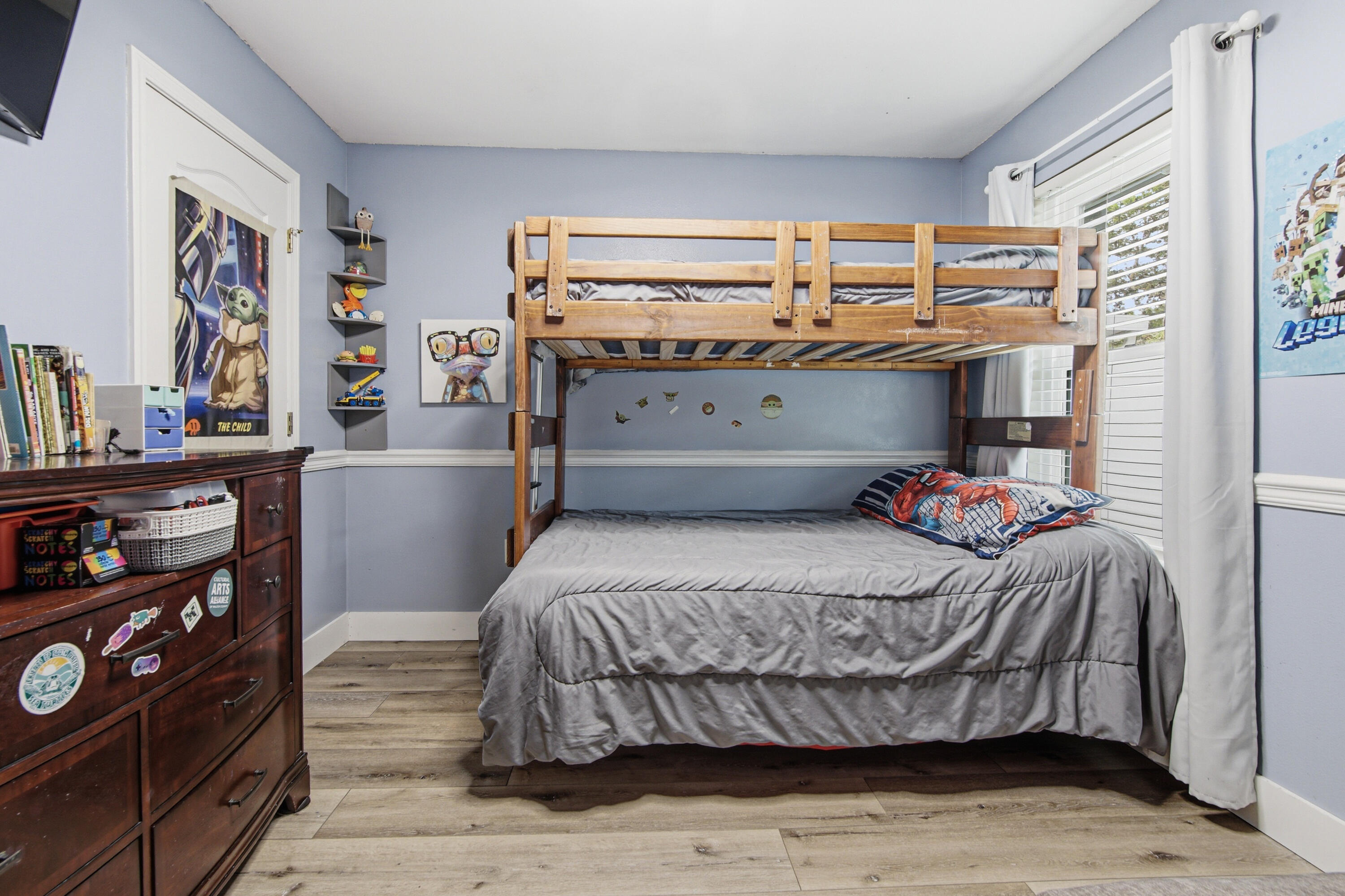 PARADISE RETREAT - Residential