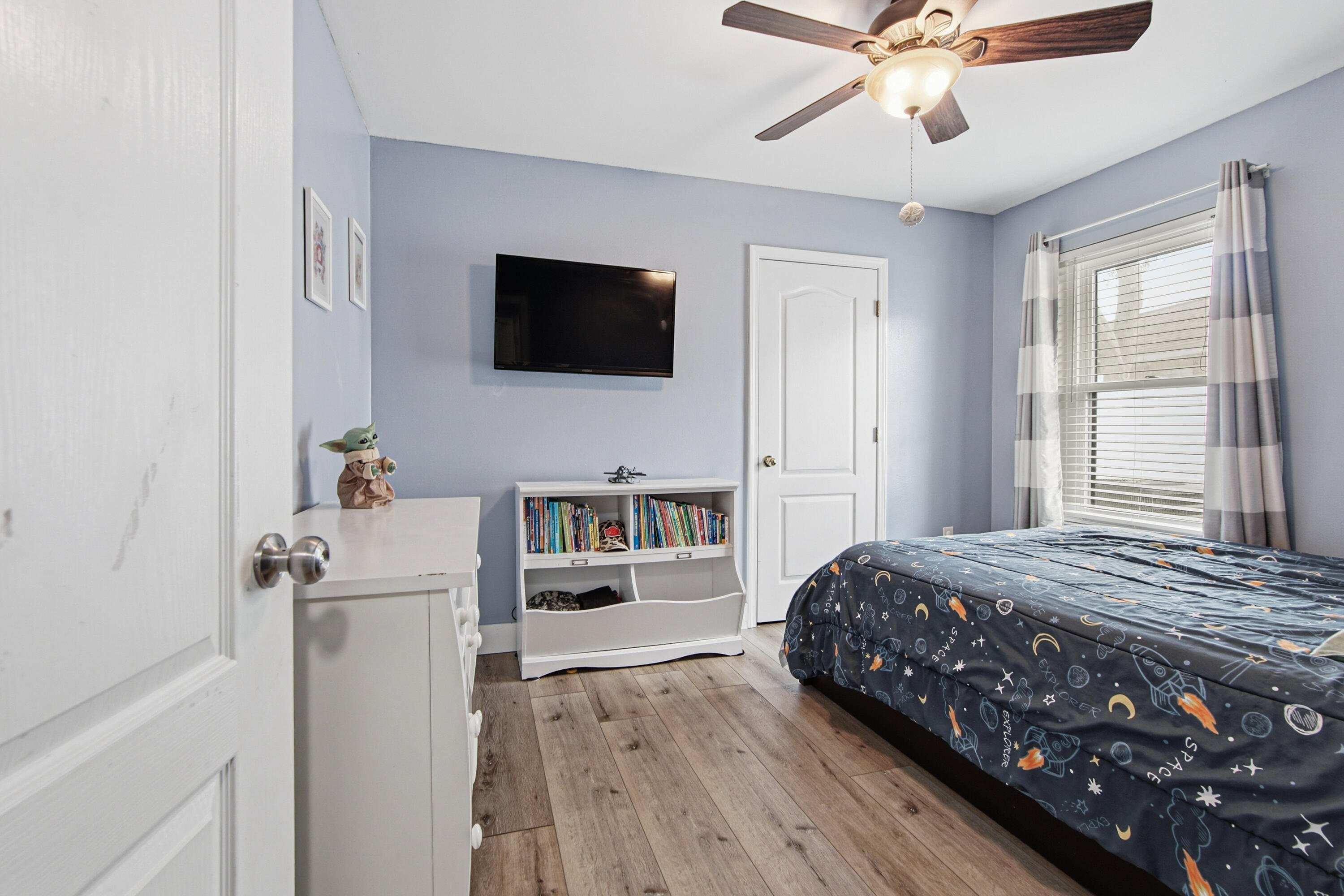 PARADISE RETREAT - Residential