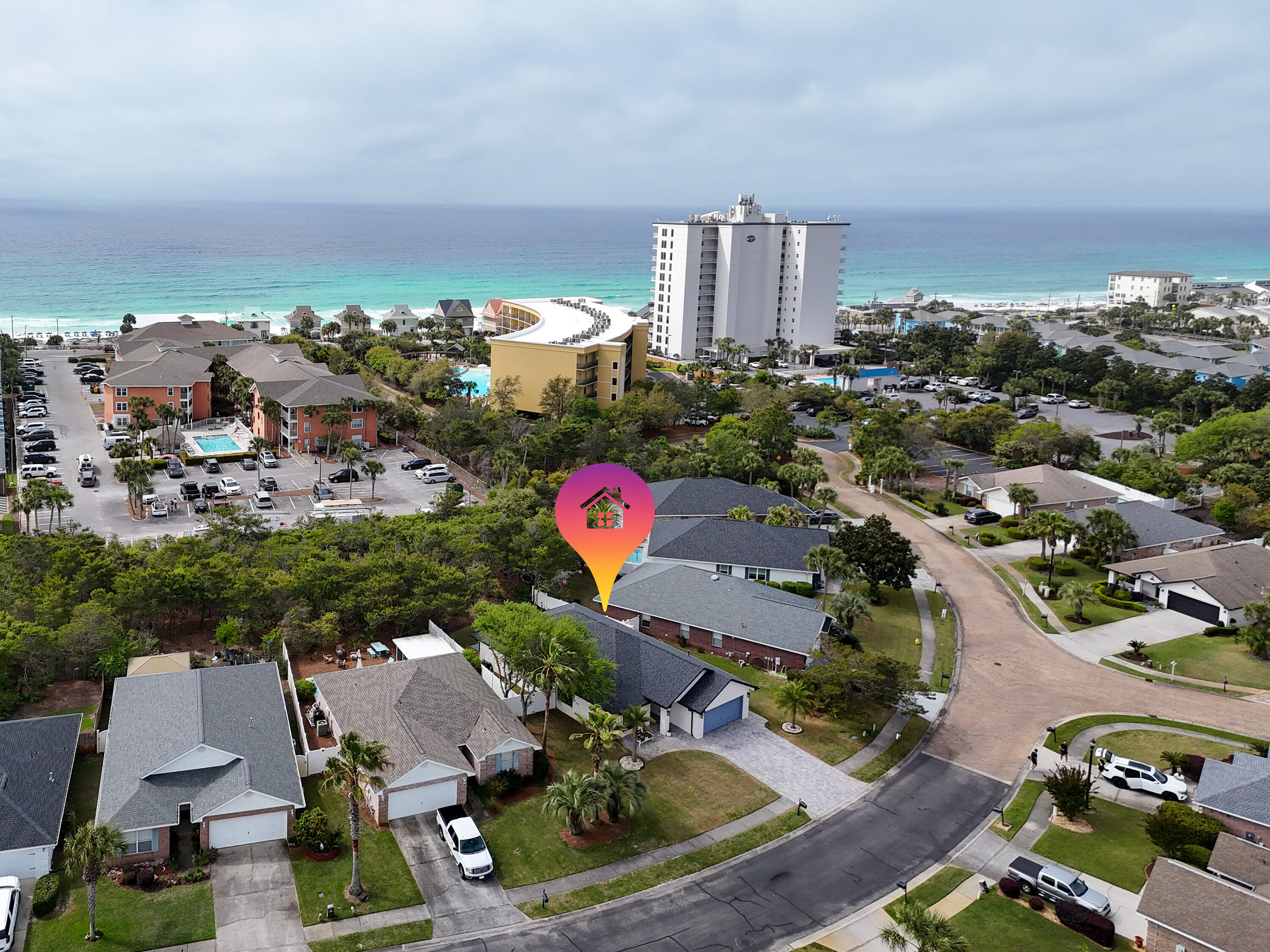 PARADISE RETREAT - Residential