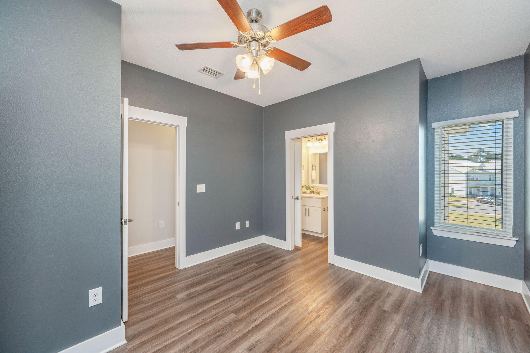 VERANDAS AT FREEPORT - Residential