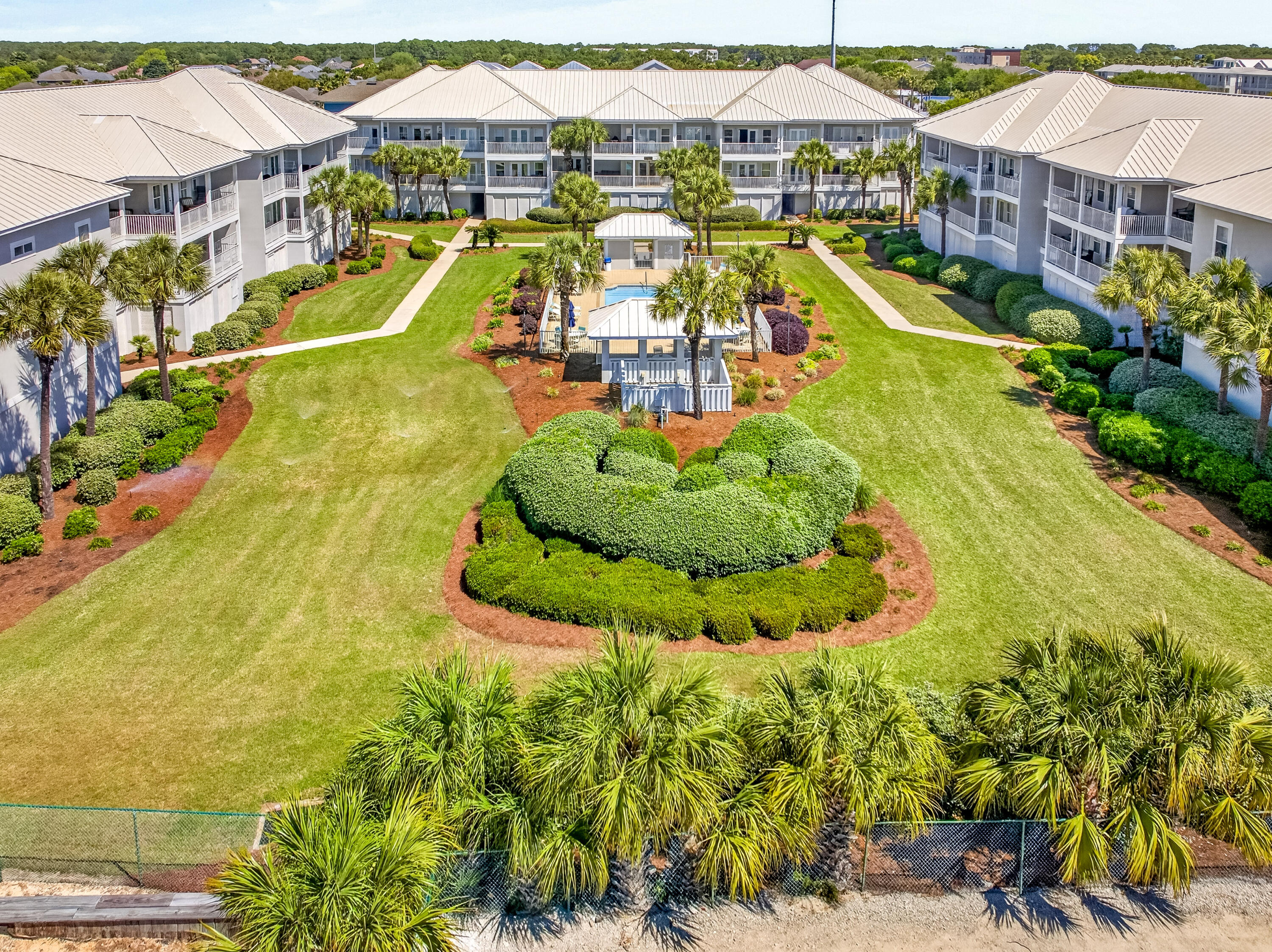 PAVILION PALMS - Residential