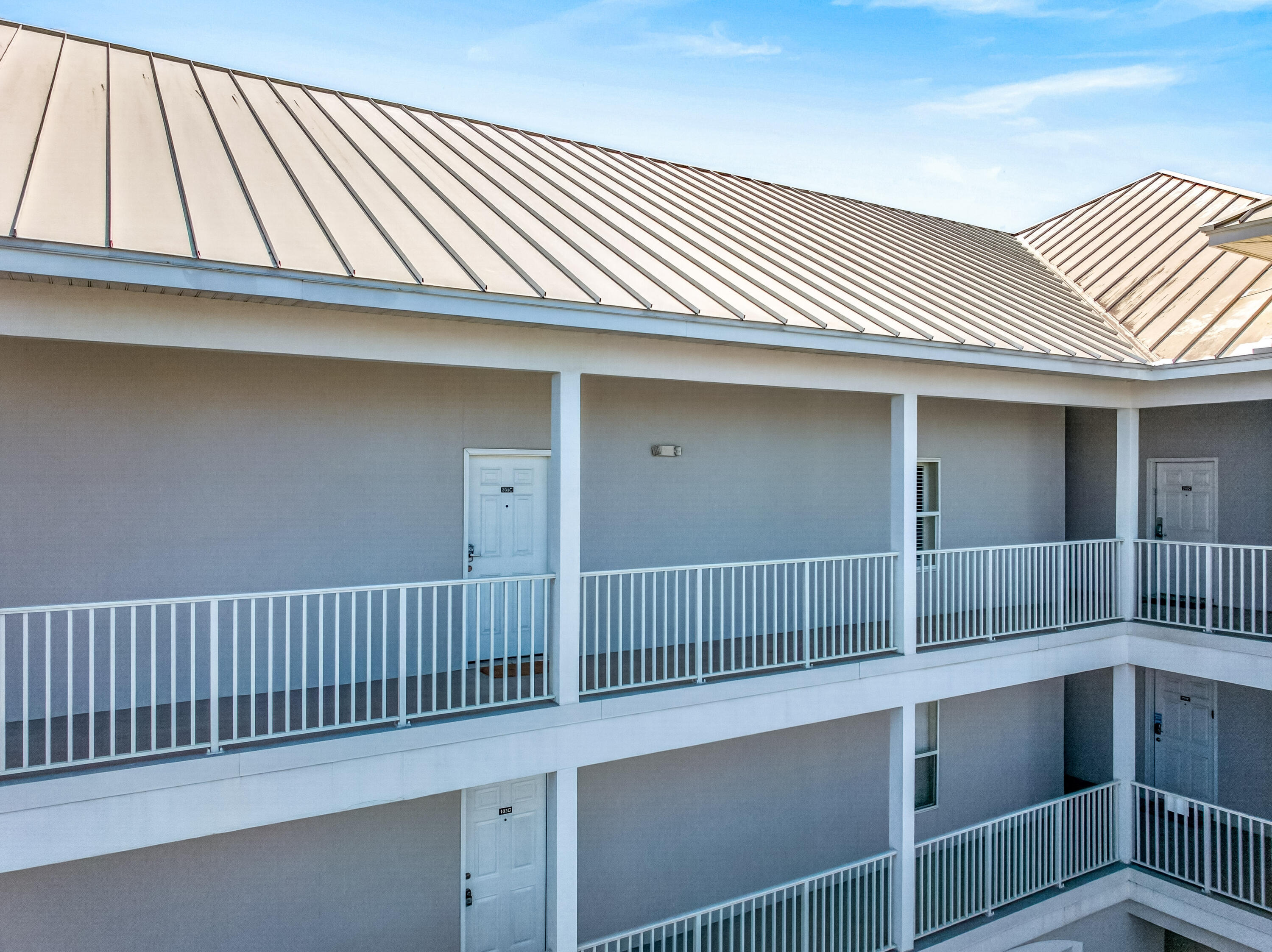 PAVILION PALMS - Residential