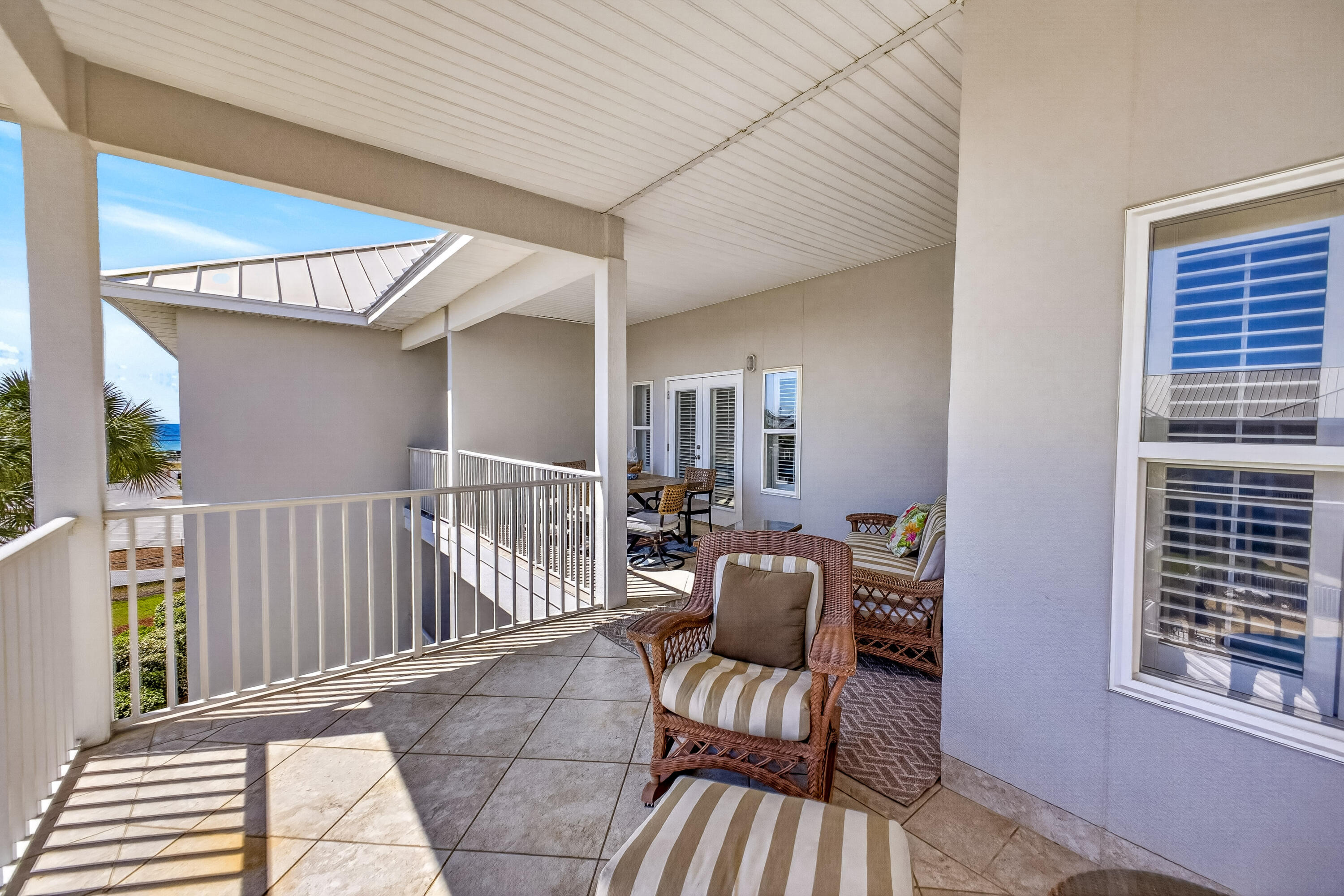 PAVILION PALMS - Residential