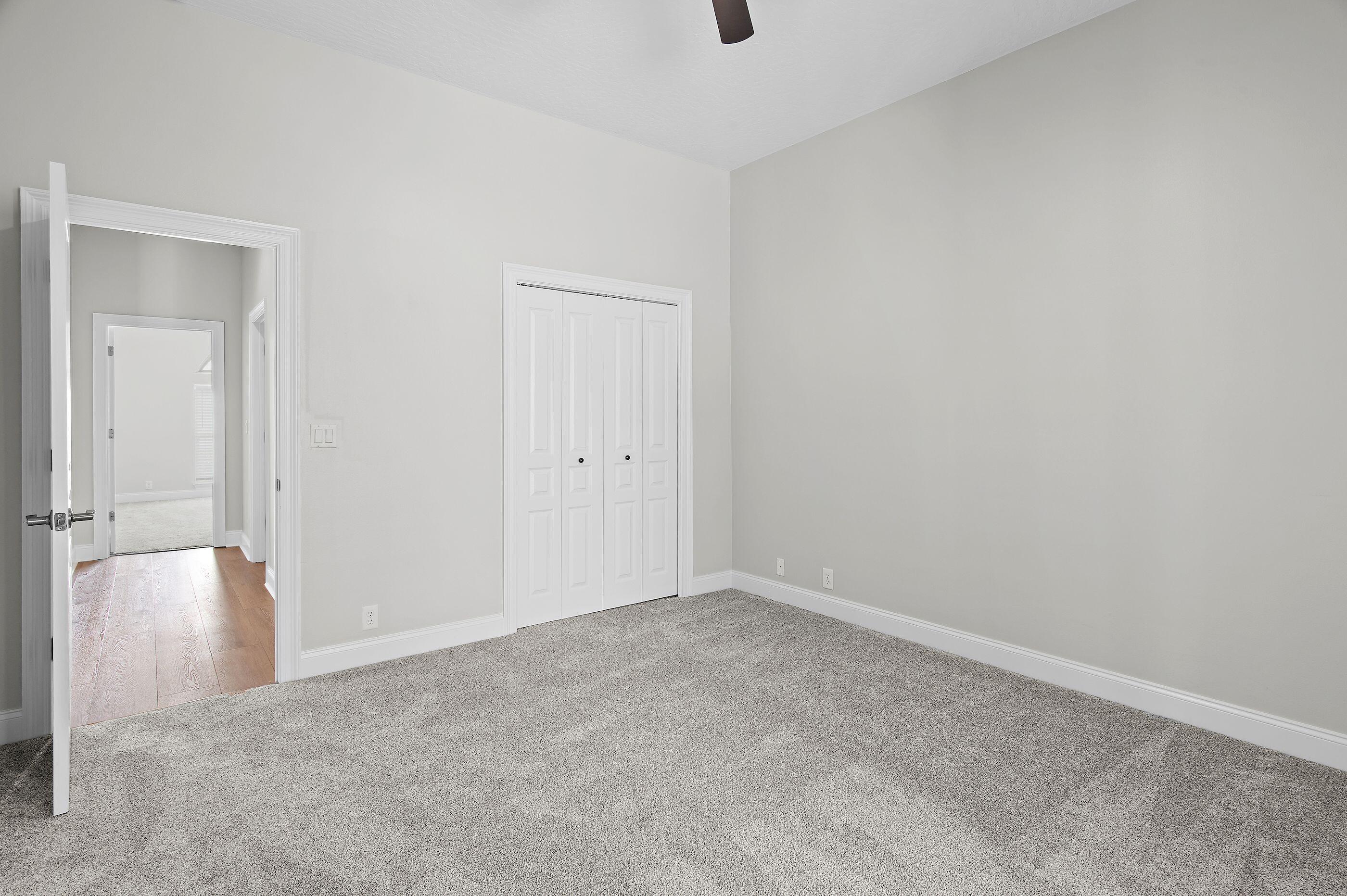 EMERALD LAKES PH 1 - Residential