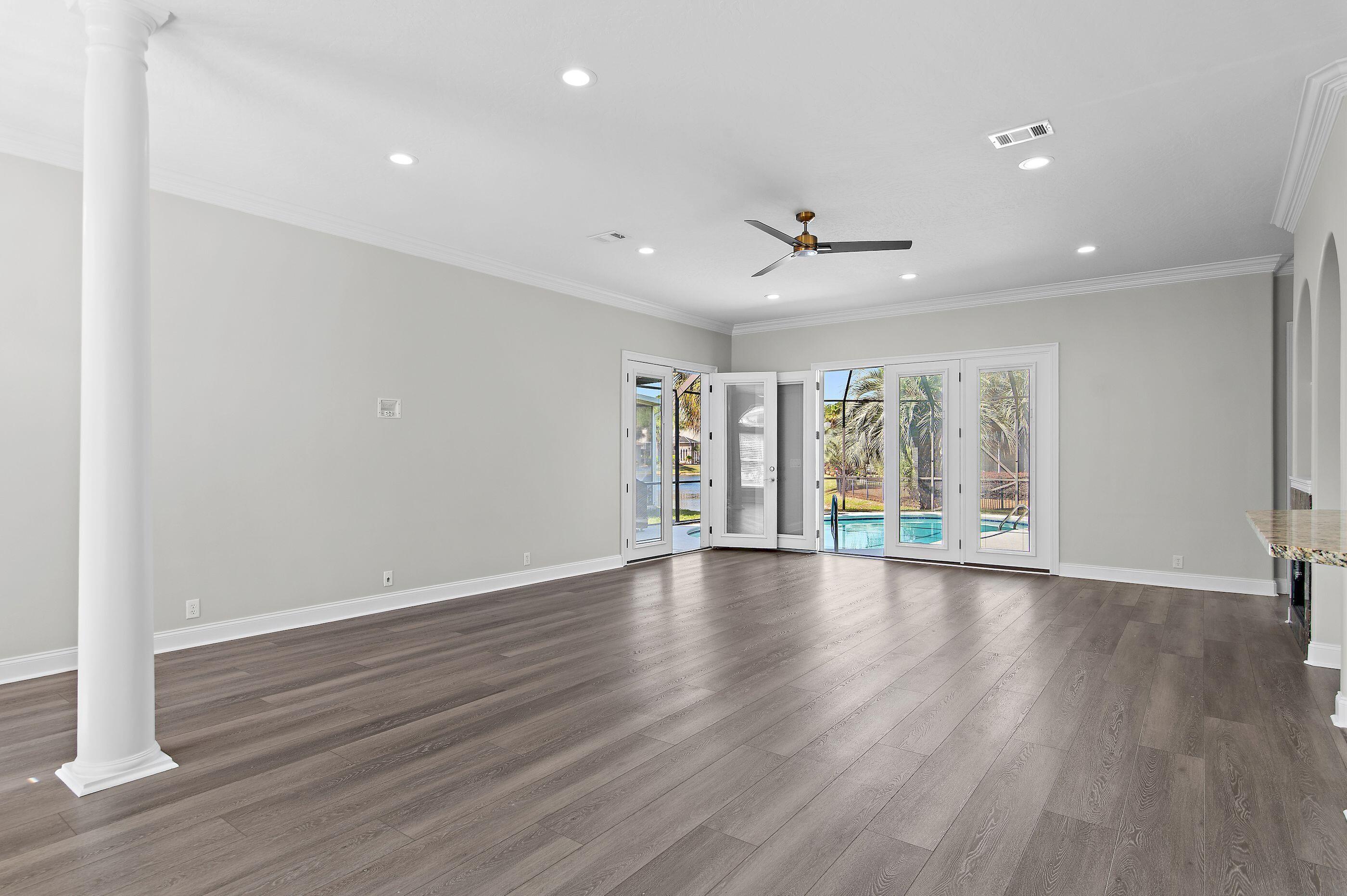 EMERALD LAKES PH 1 - Residential