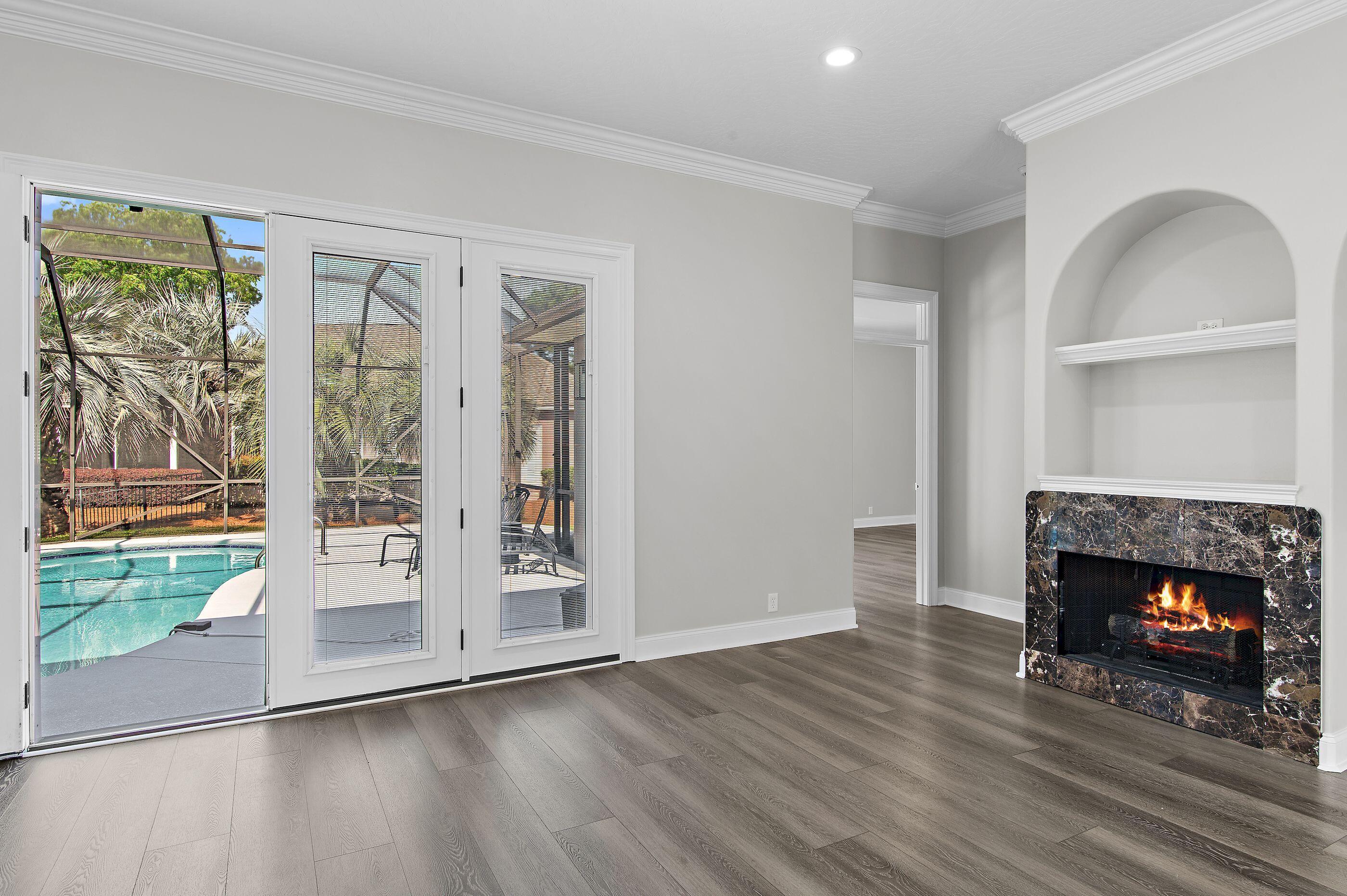 EMERALD LAKES PH 1 - Residential